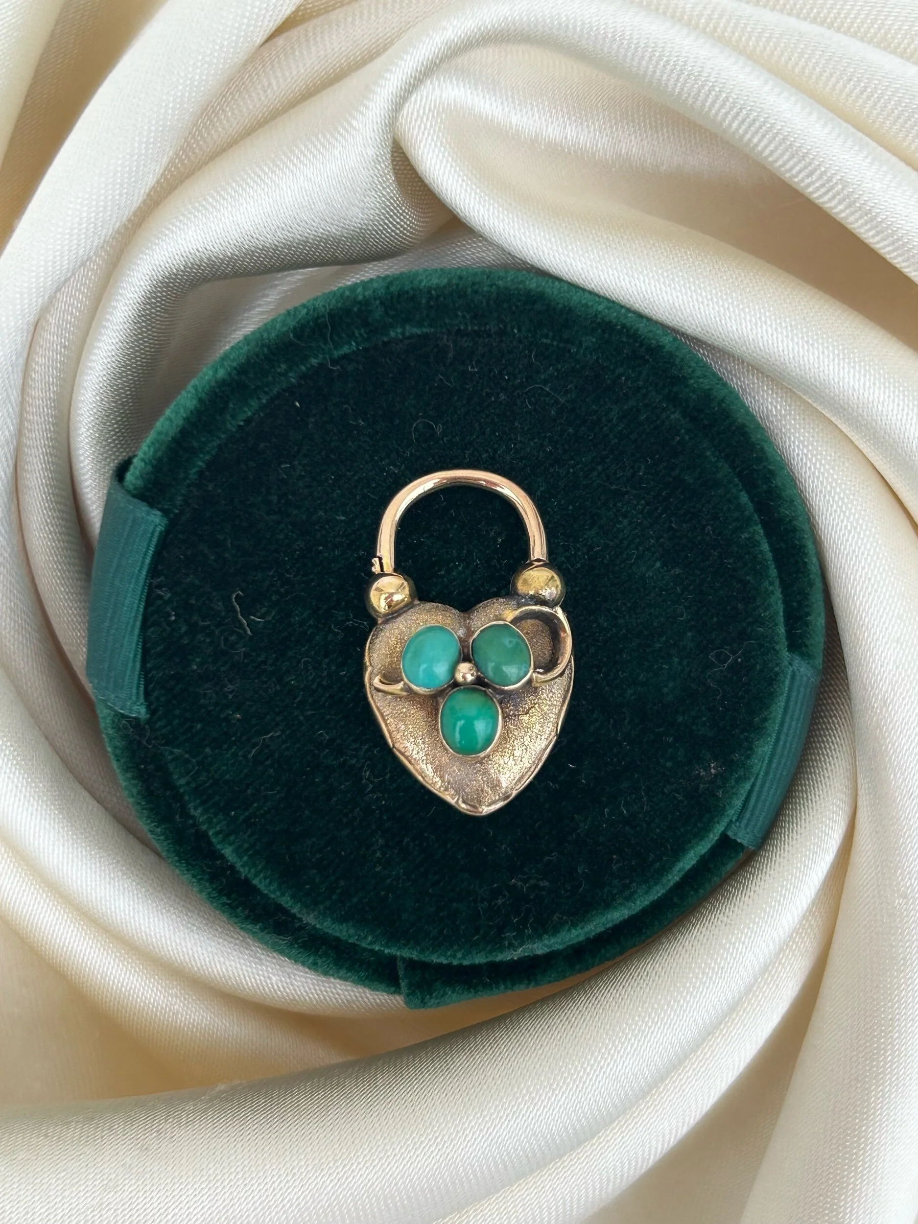 FC12029F-6414-4CC3-9214-F12CDA1D4371