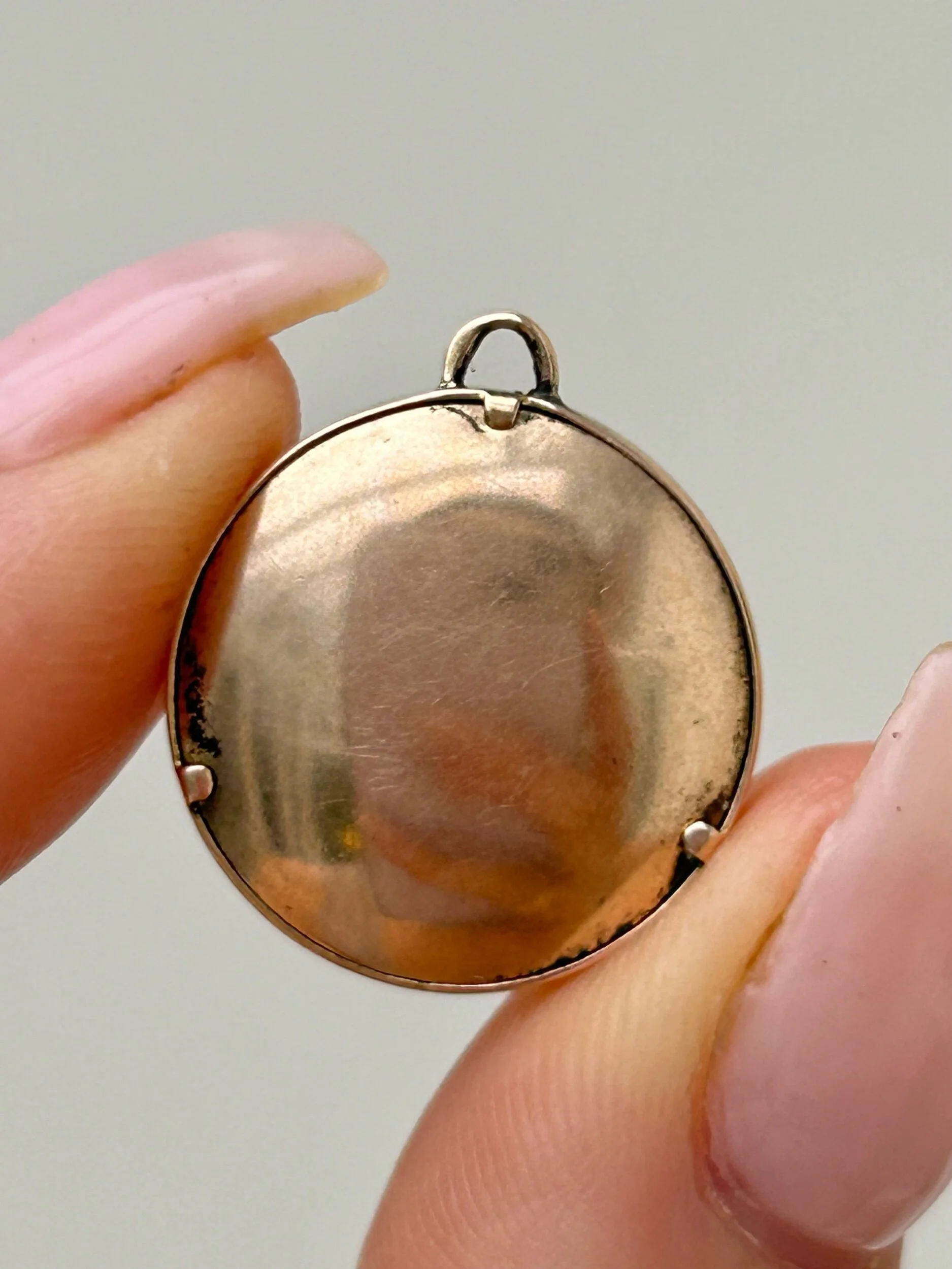 093B34C7-C92F-4F5C-AE1C-B512DA44DD96