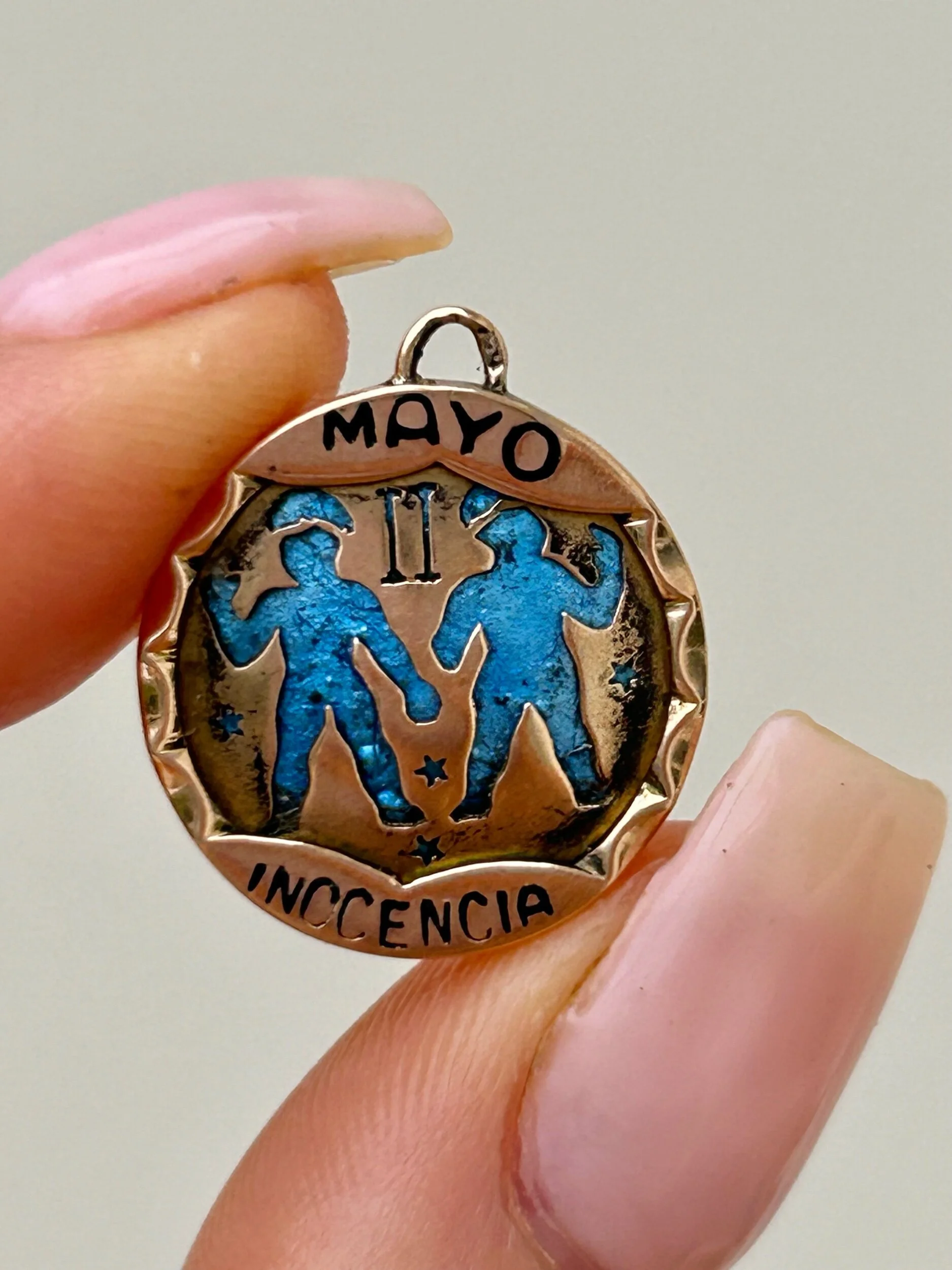 B2CF5320-7710-45FA-A8A1-7E3784412F95