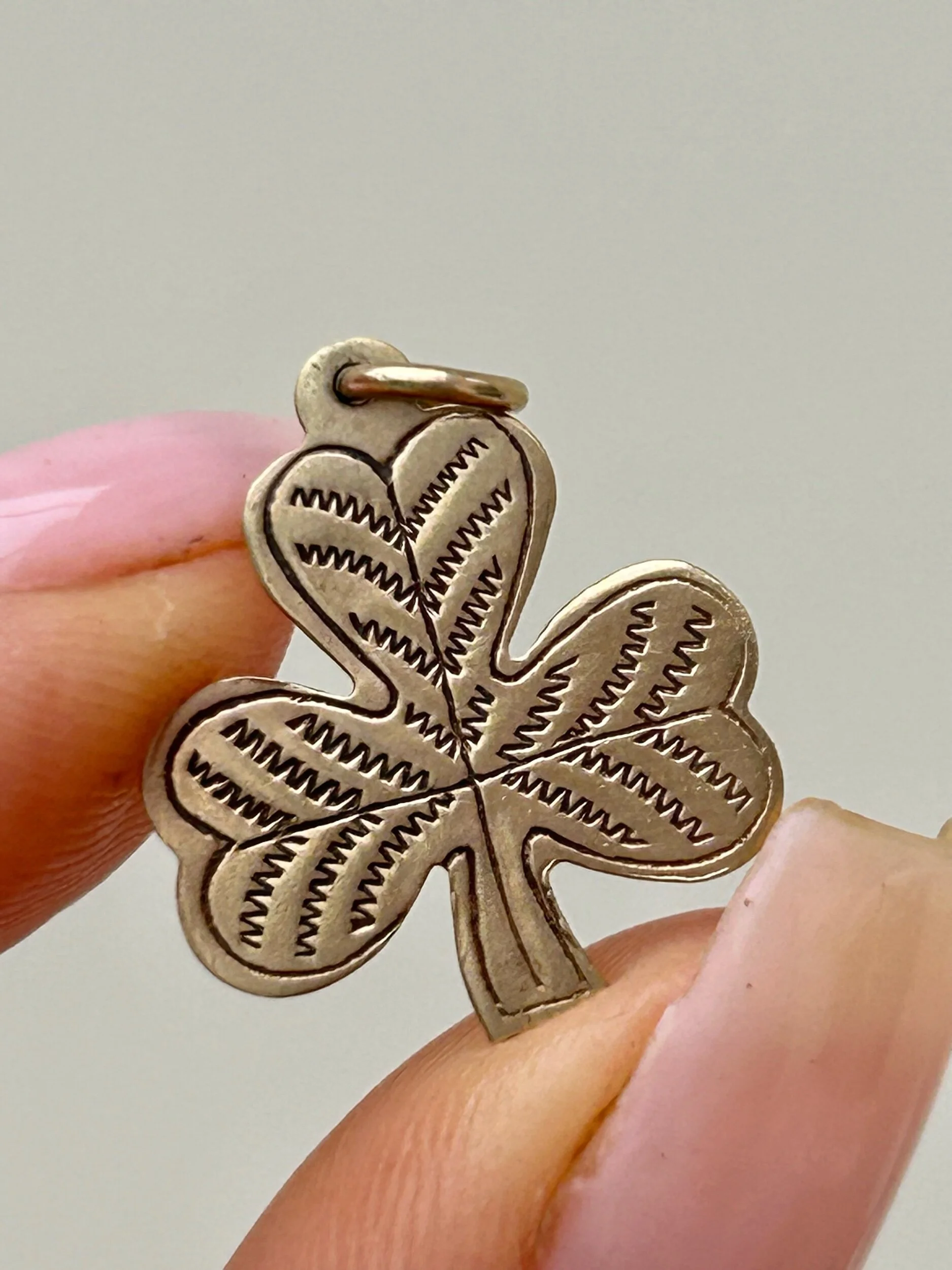 E1760998-D266-4662-AF40-C091F2ADBE16