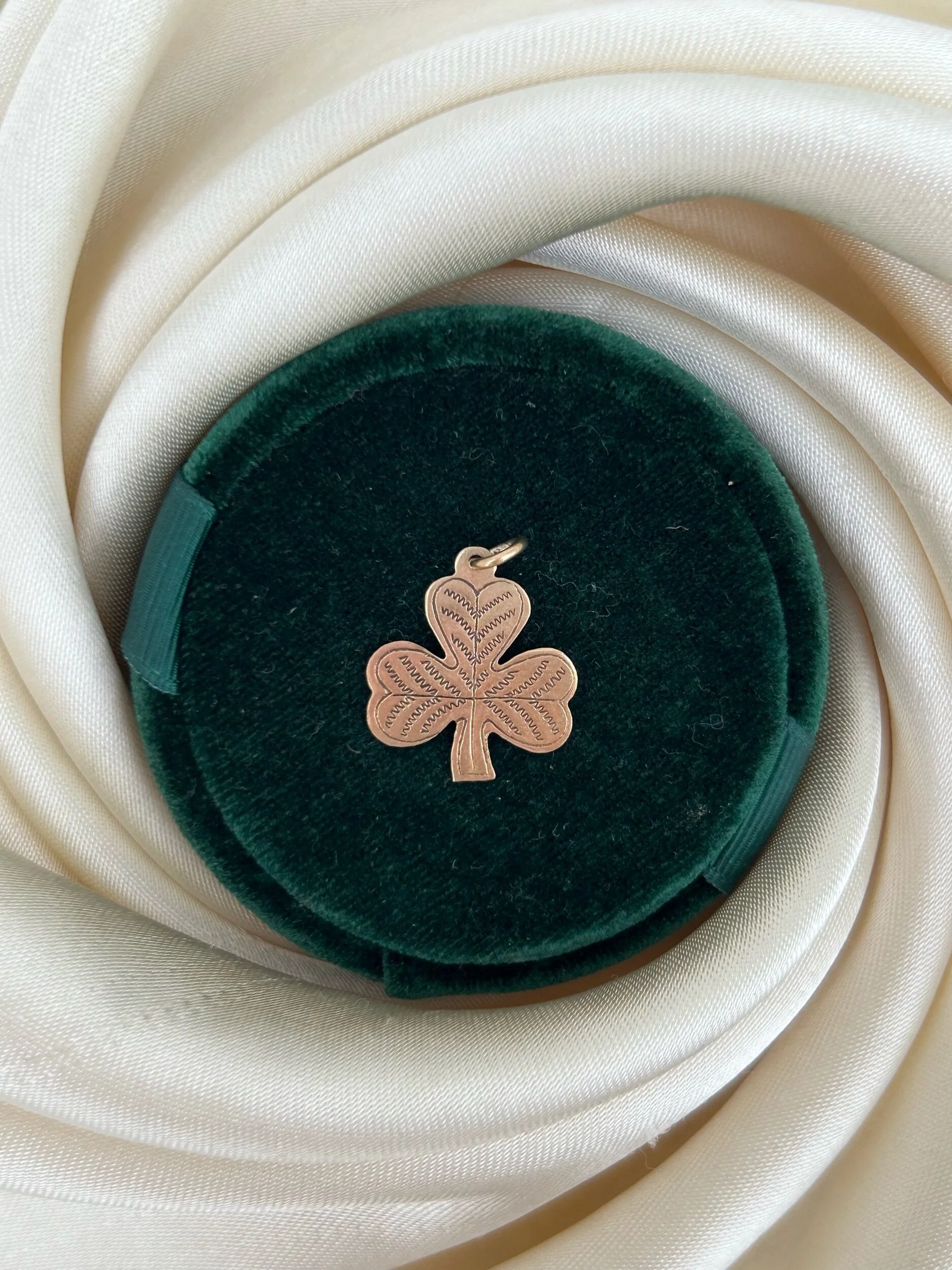 6BCE2FF4-9FD4-4B67-806C-2105EAF866C9