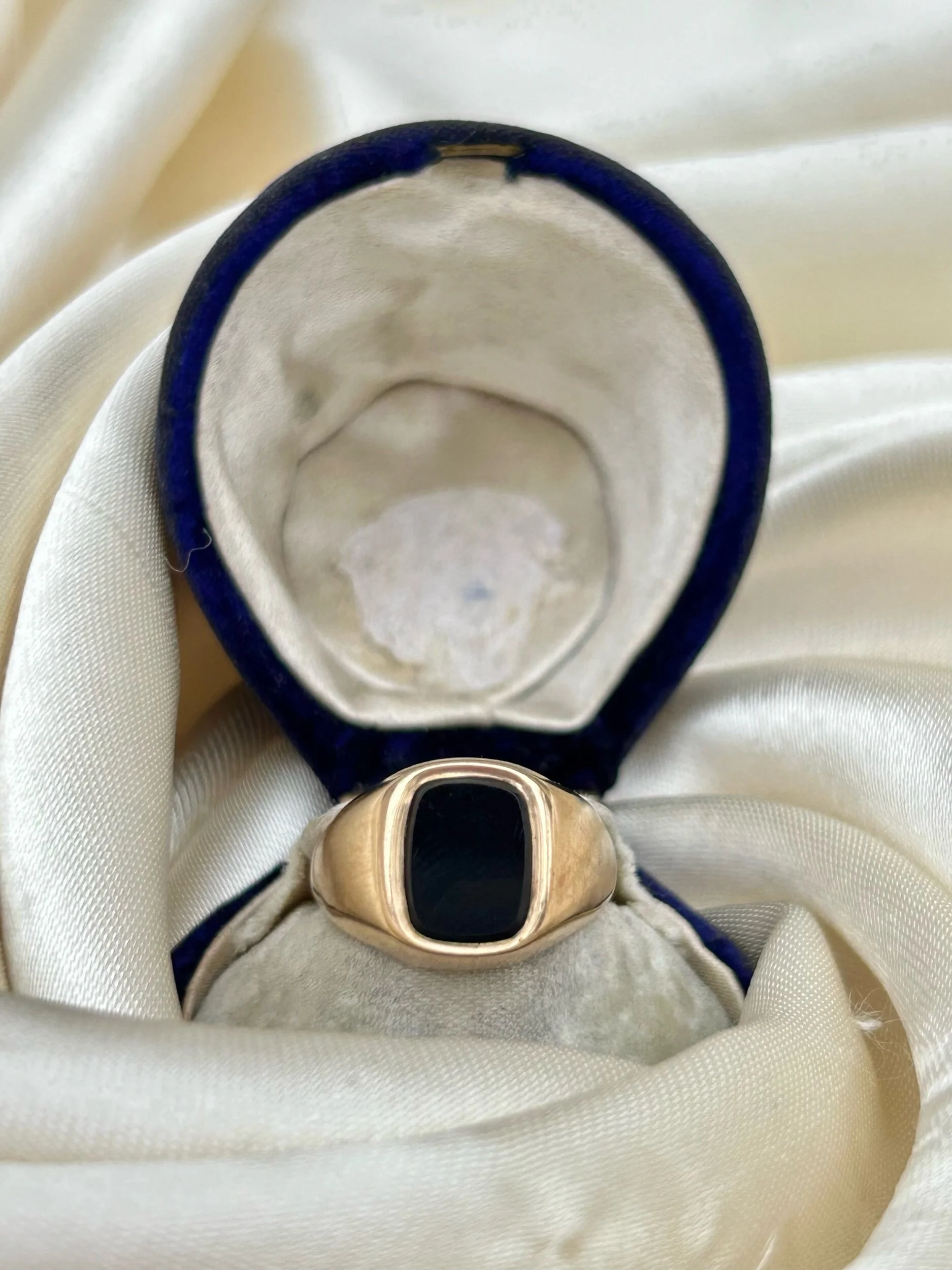 B1899737-06B2-4CAF-8692-EBF134C8D2E0