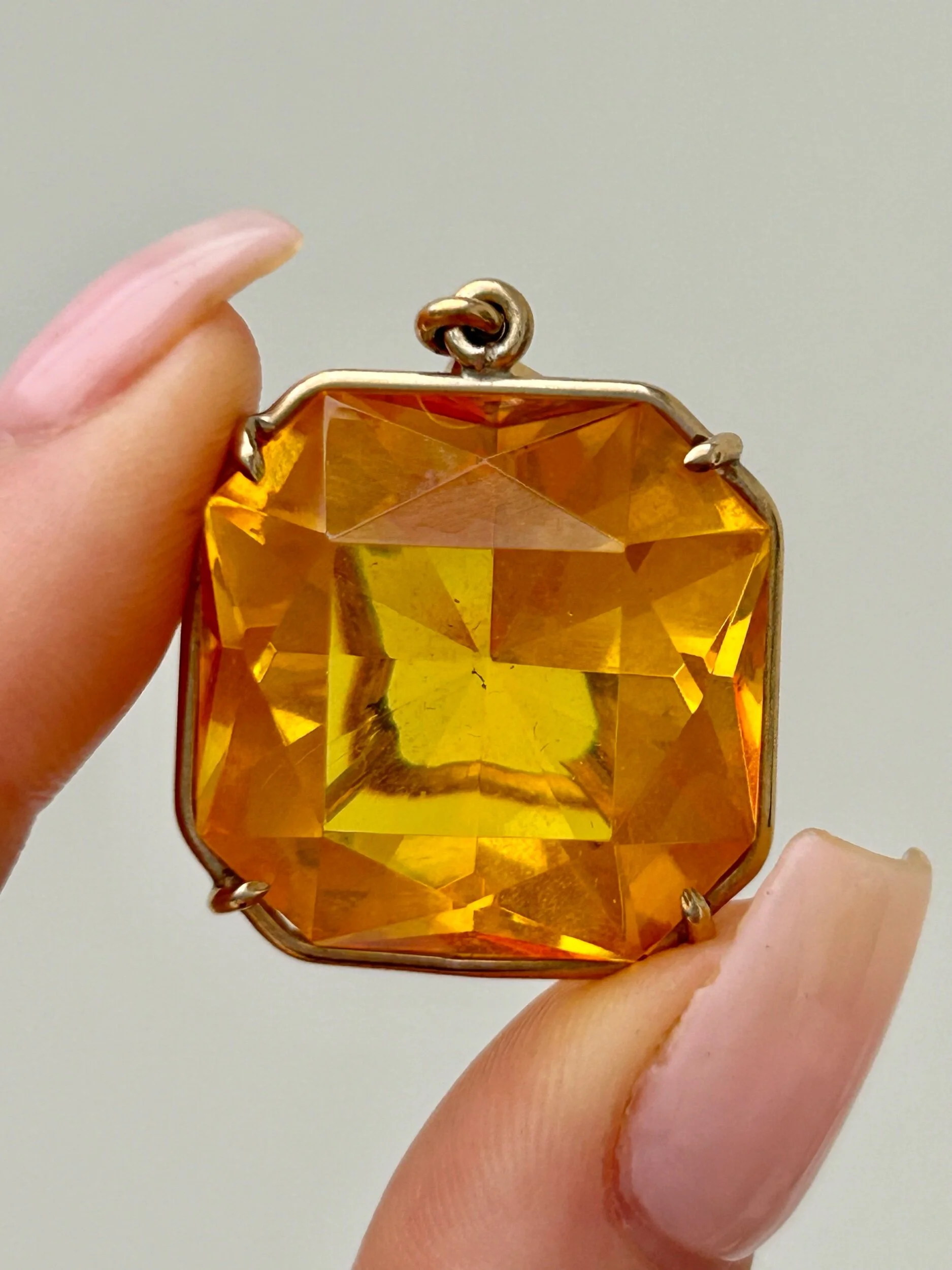 247323EF-5C77-4680-B0D4-6B62D7638F85