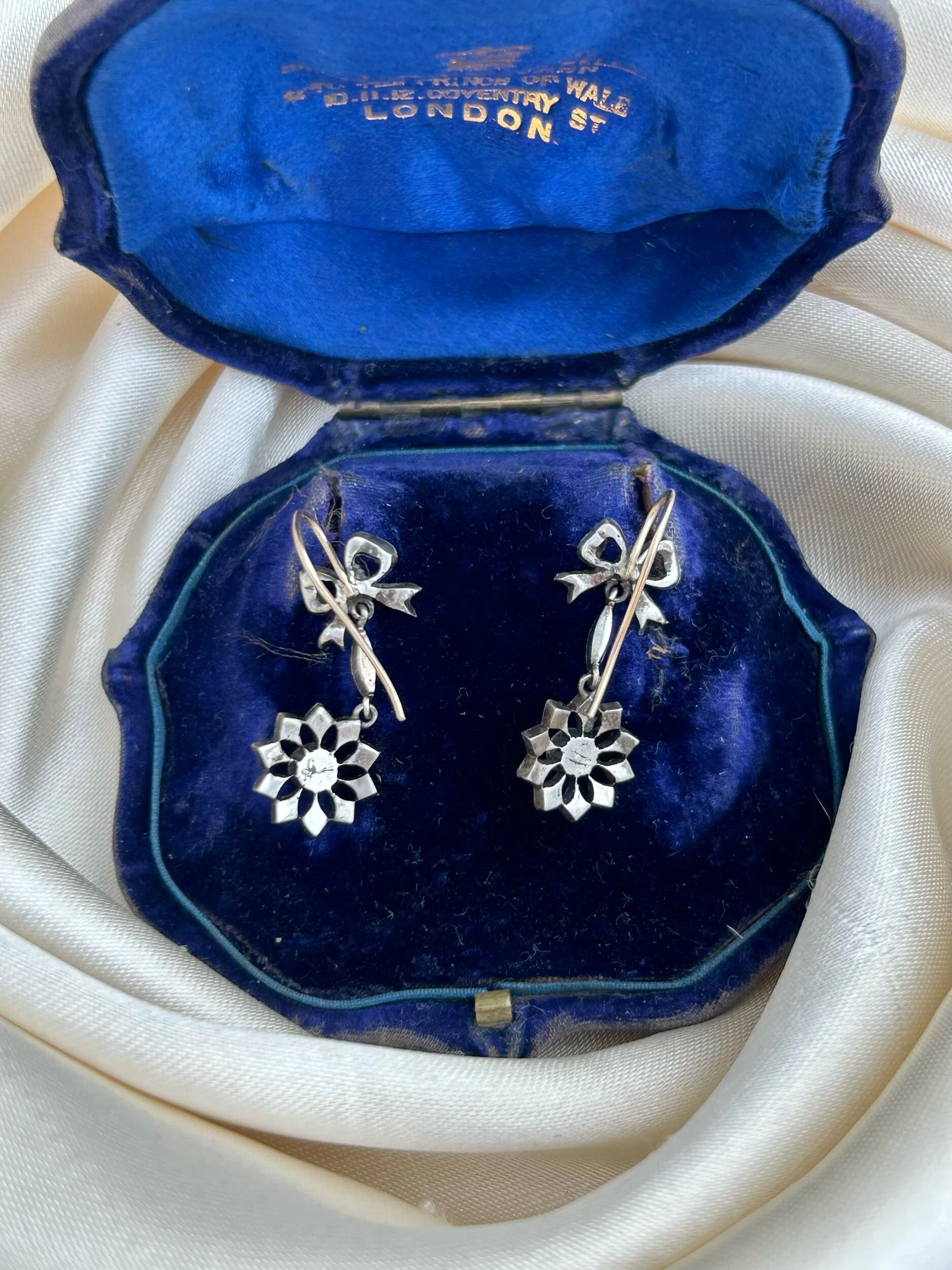 420069BE-910C-4AFD-9582-EBD20A7BEB85