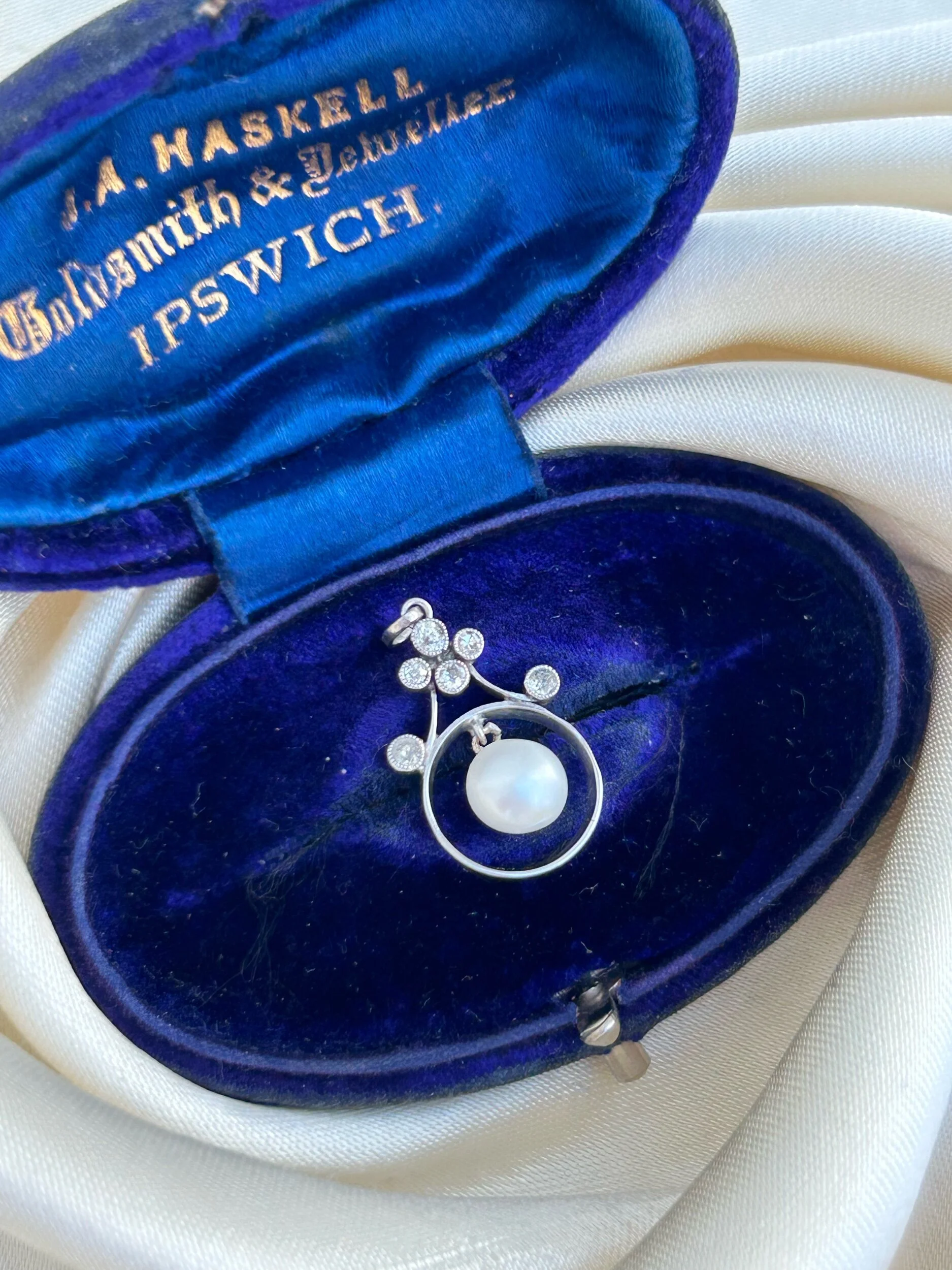 36A5204E-0BB7-4C09-B661-2746CBBDB79D