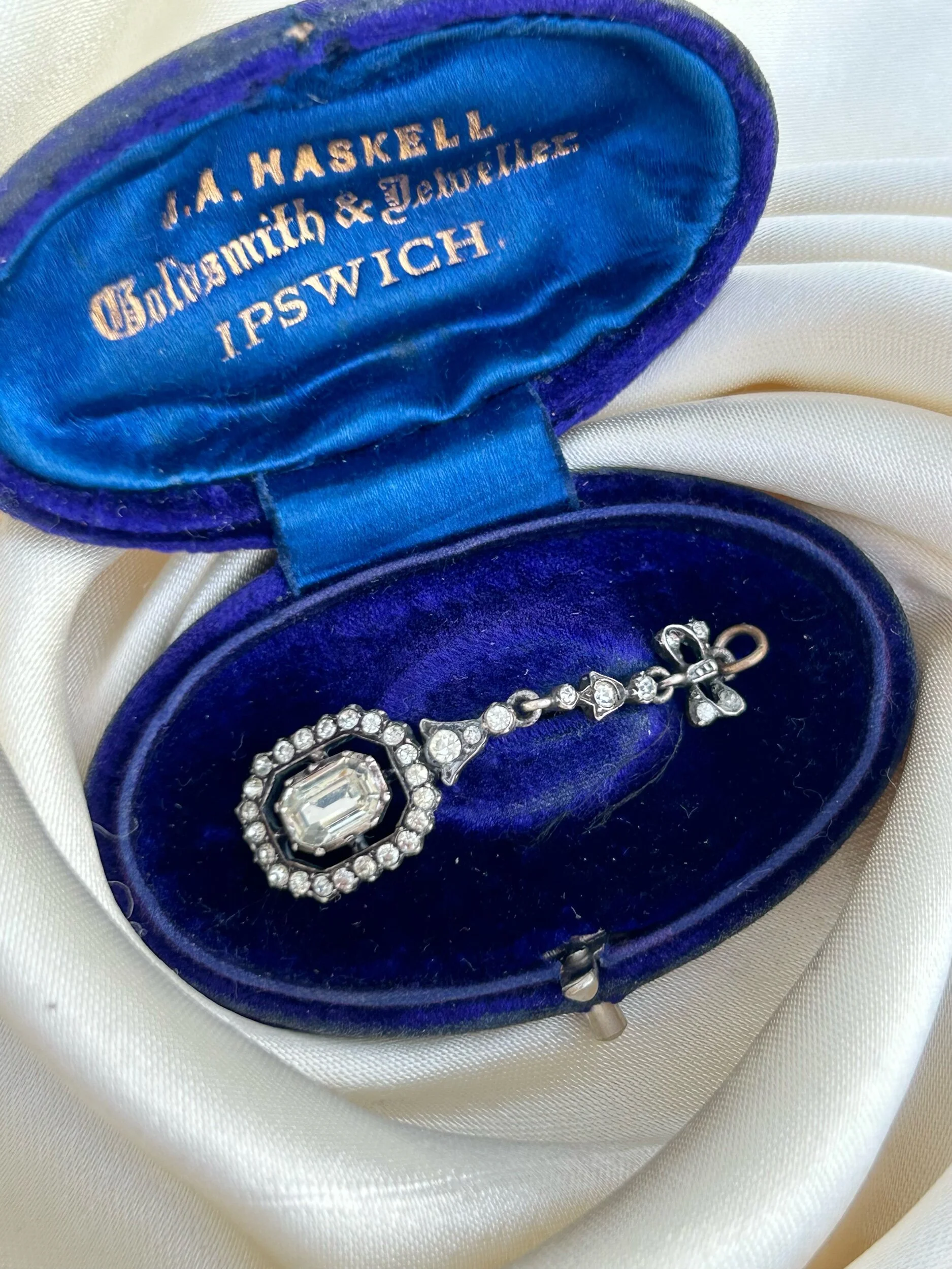 9A0892C4-B830-4EA0-B645-2EF3CD66DB05