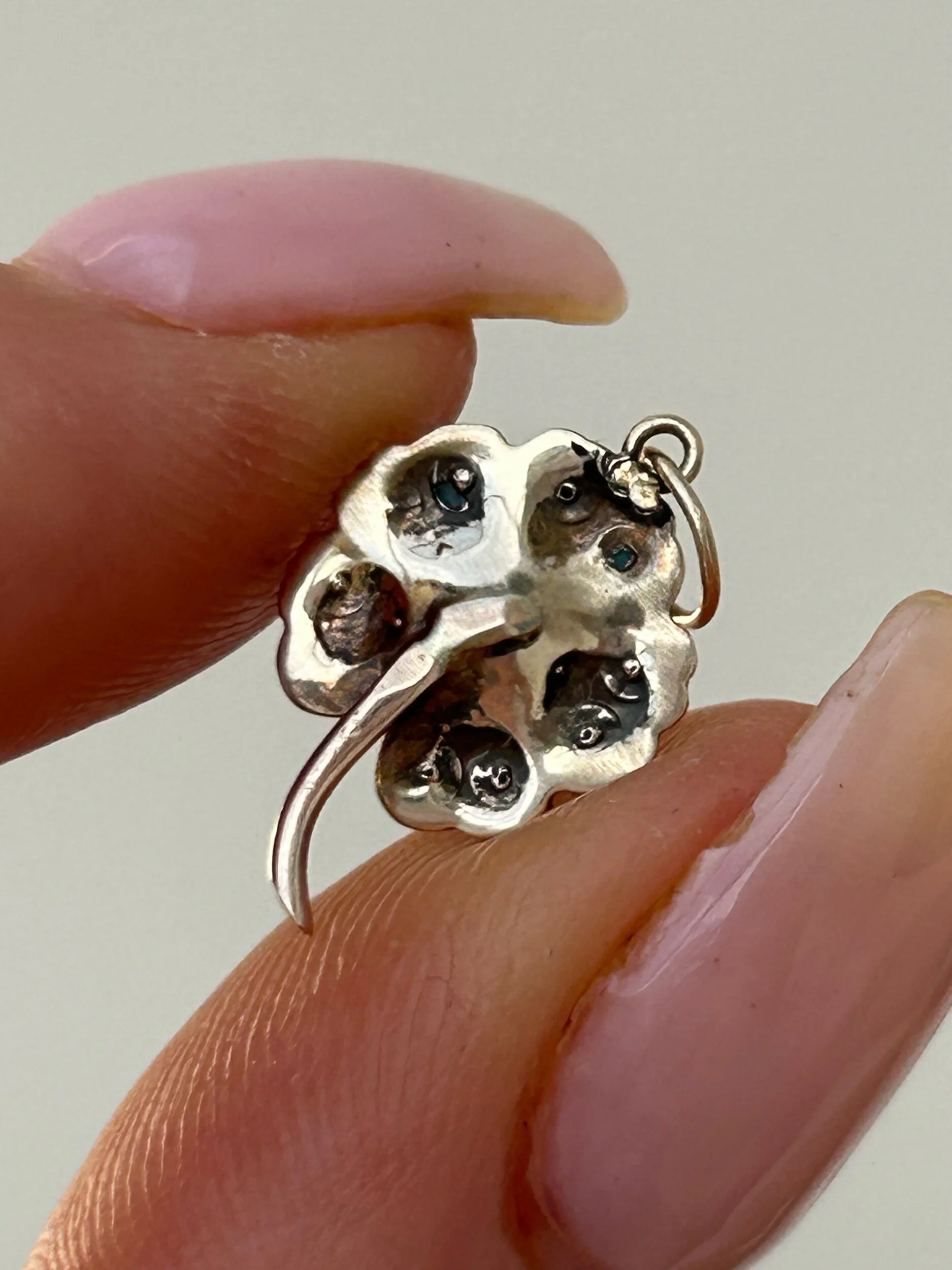 61242468-693A-44FD-983A-CE2CF7B612BB