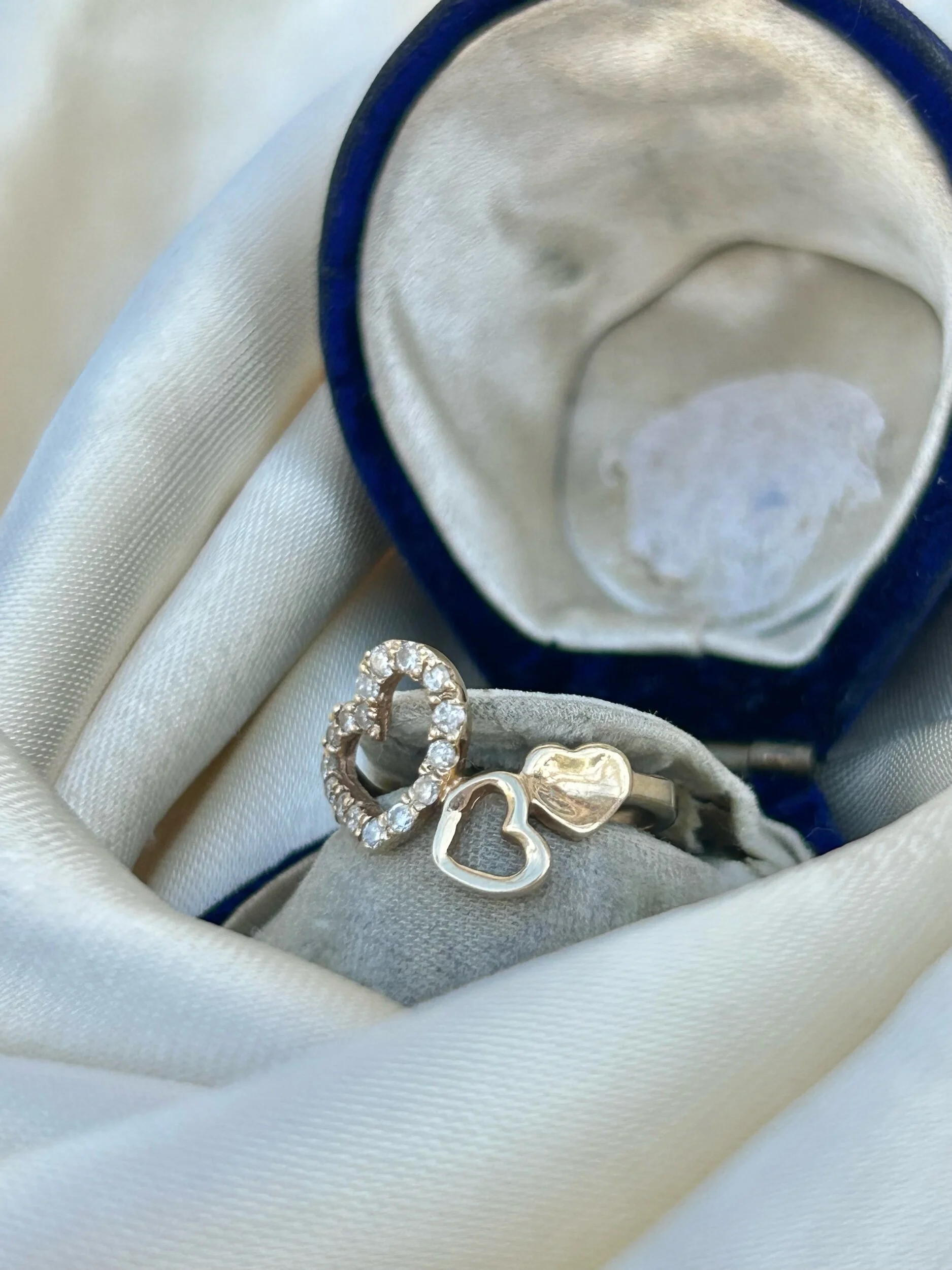 32A4DA36-AF50-4C4D-9464-AE22BB85D276