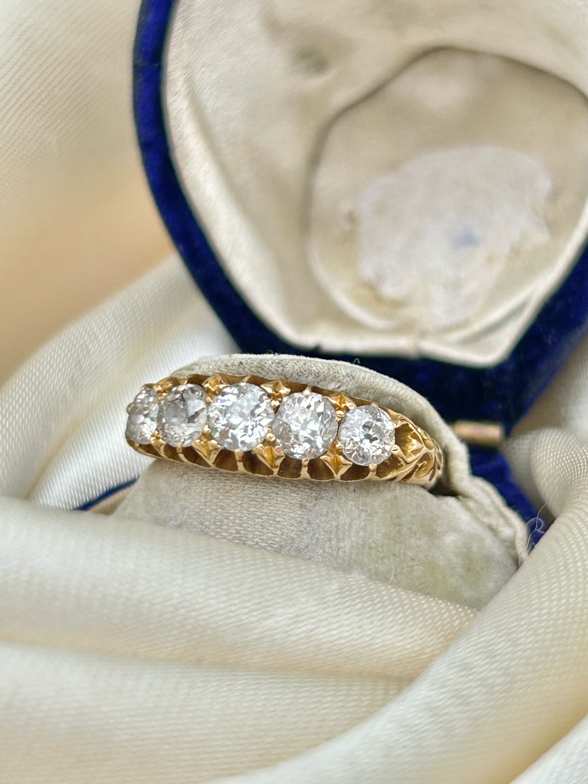 00F24E28-7CF2-4FE6-84ED-7ACB352BE01E