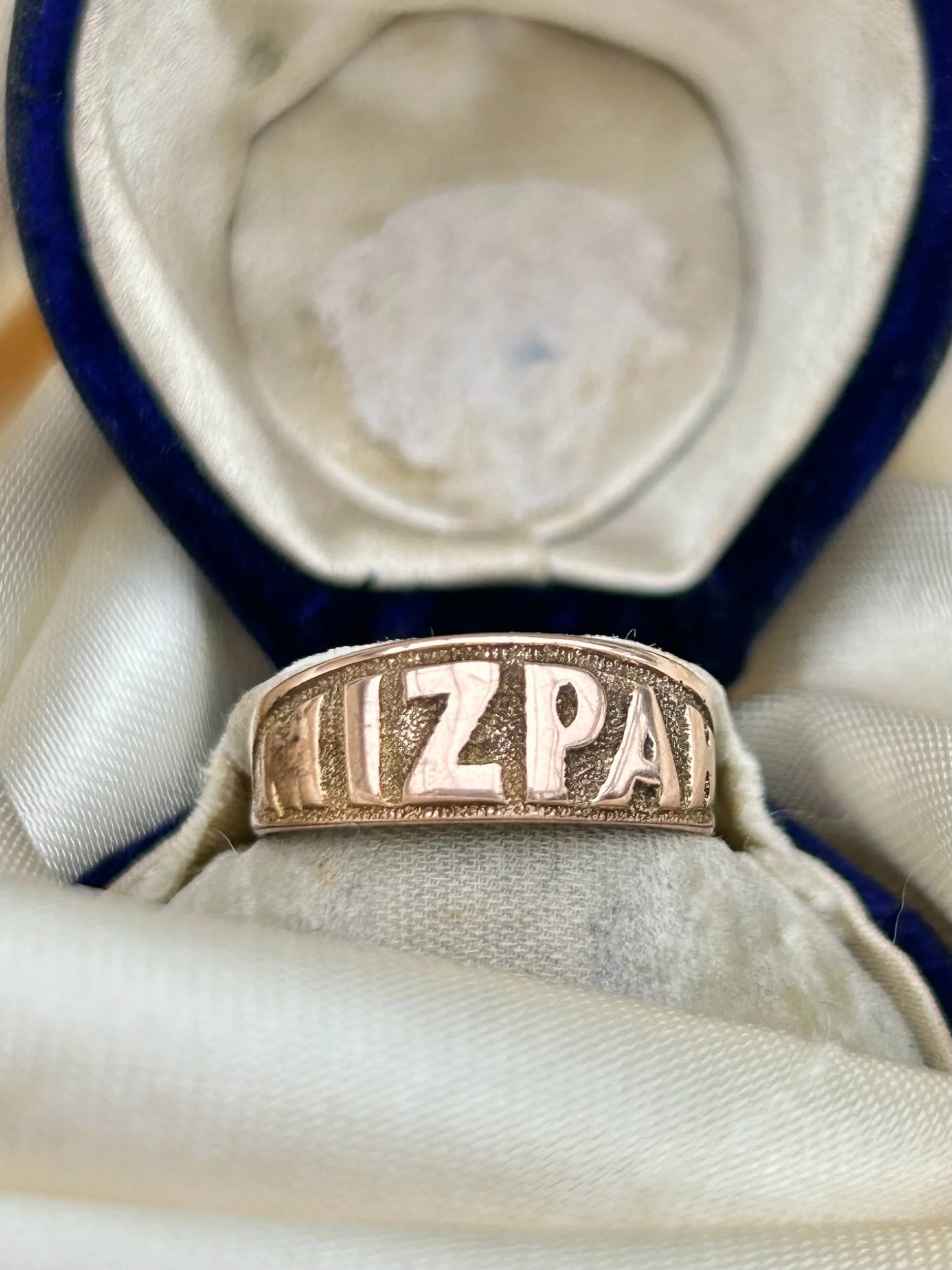 86BE10C6-2177-495E-9E68-965E880B32E4