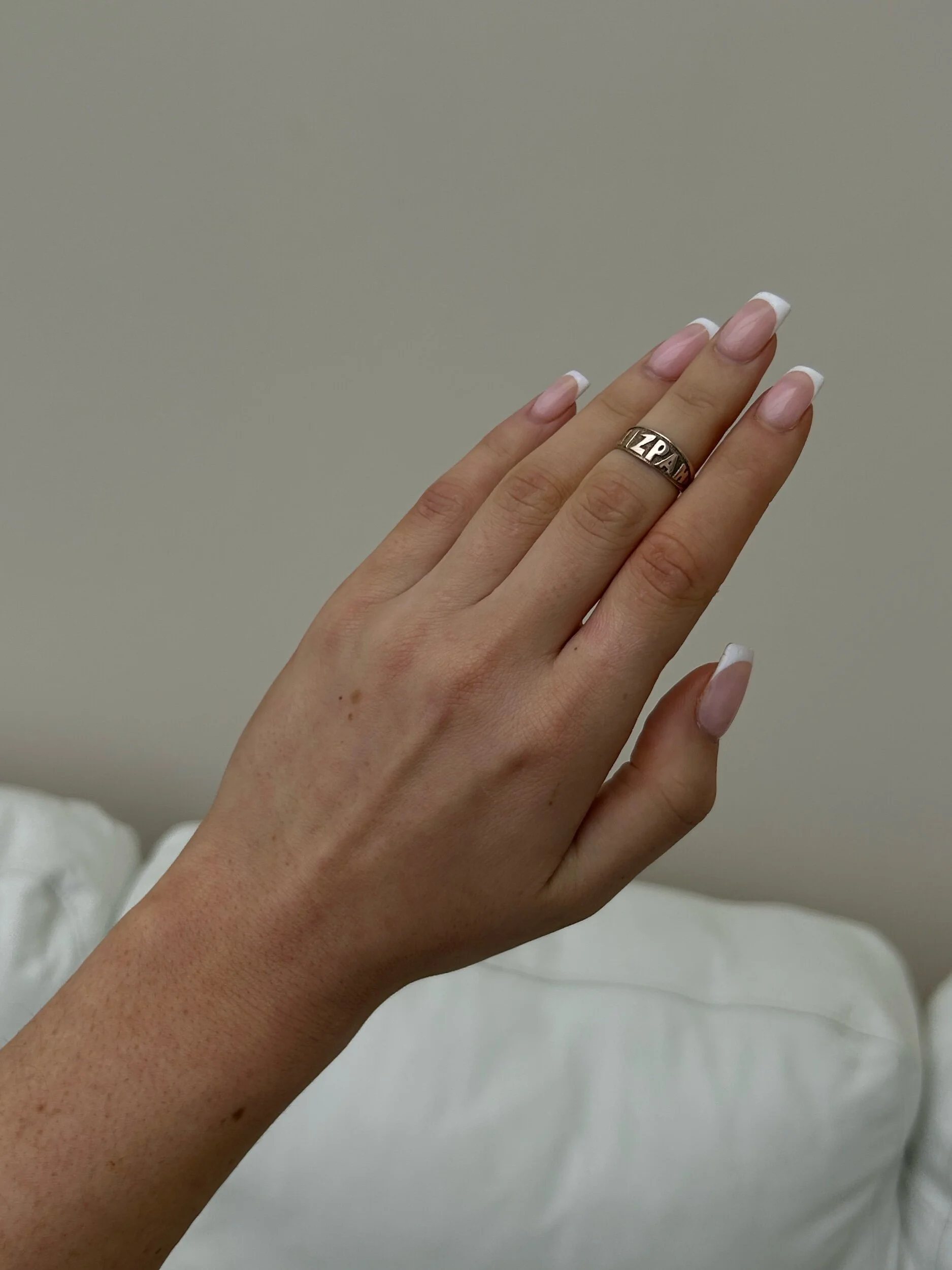 CB77A781-158C-46C0-A76D-18130E6D1C7A