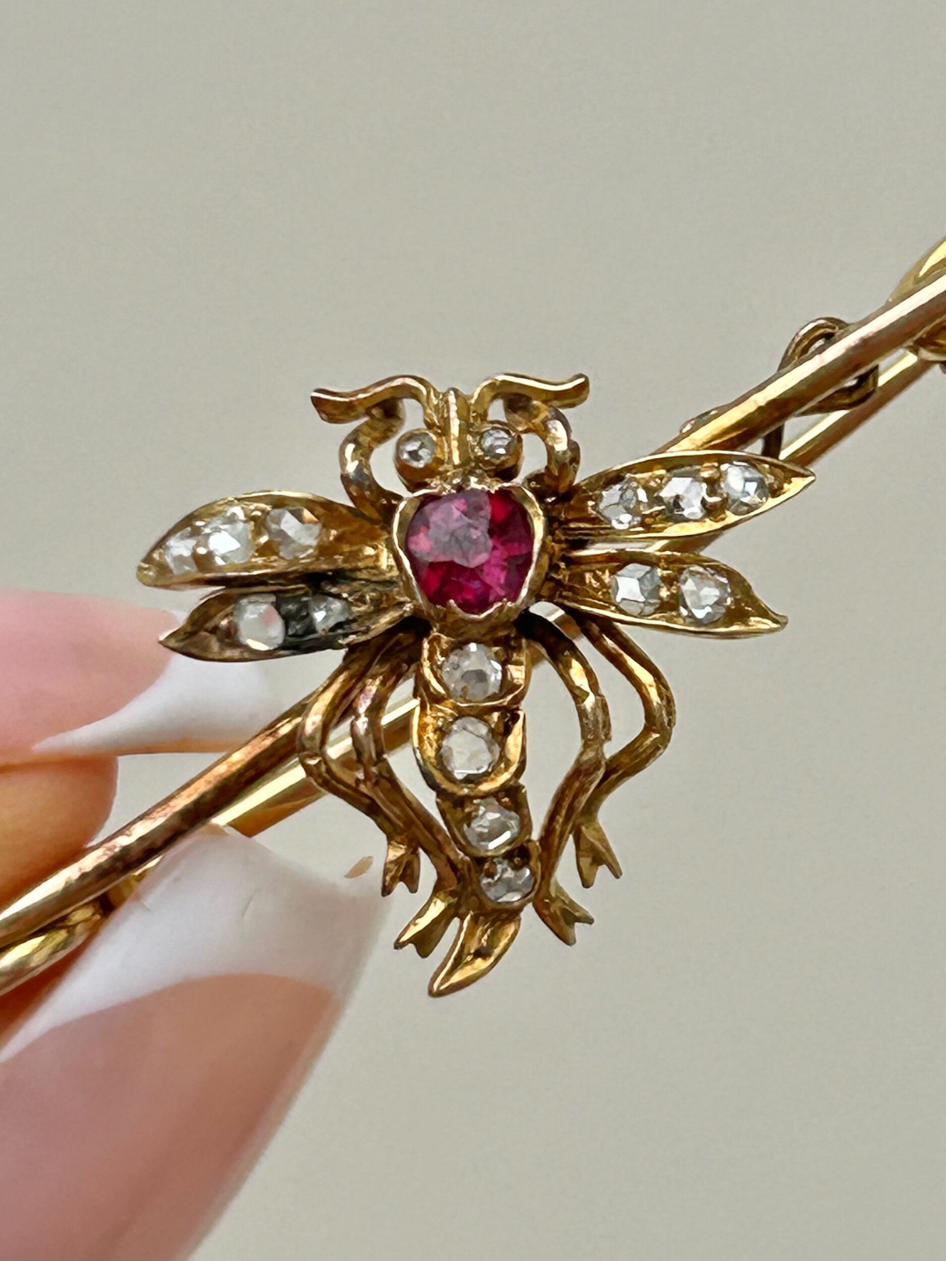 B8B2689B-BB5B-4B3A-A36B-A3B6BCC05C93