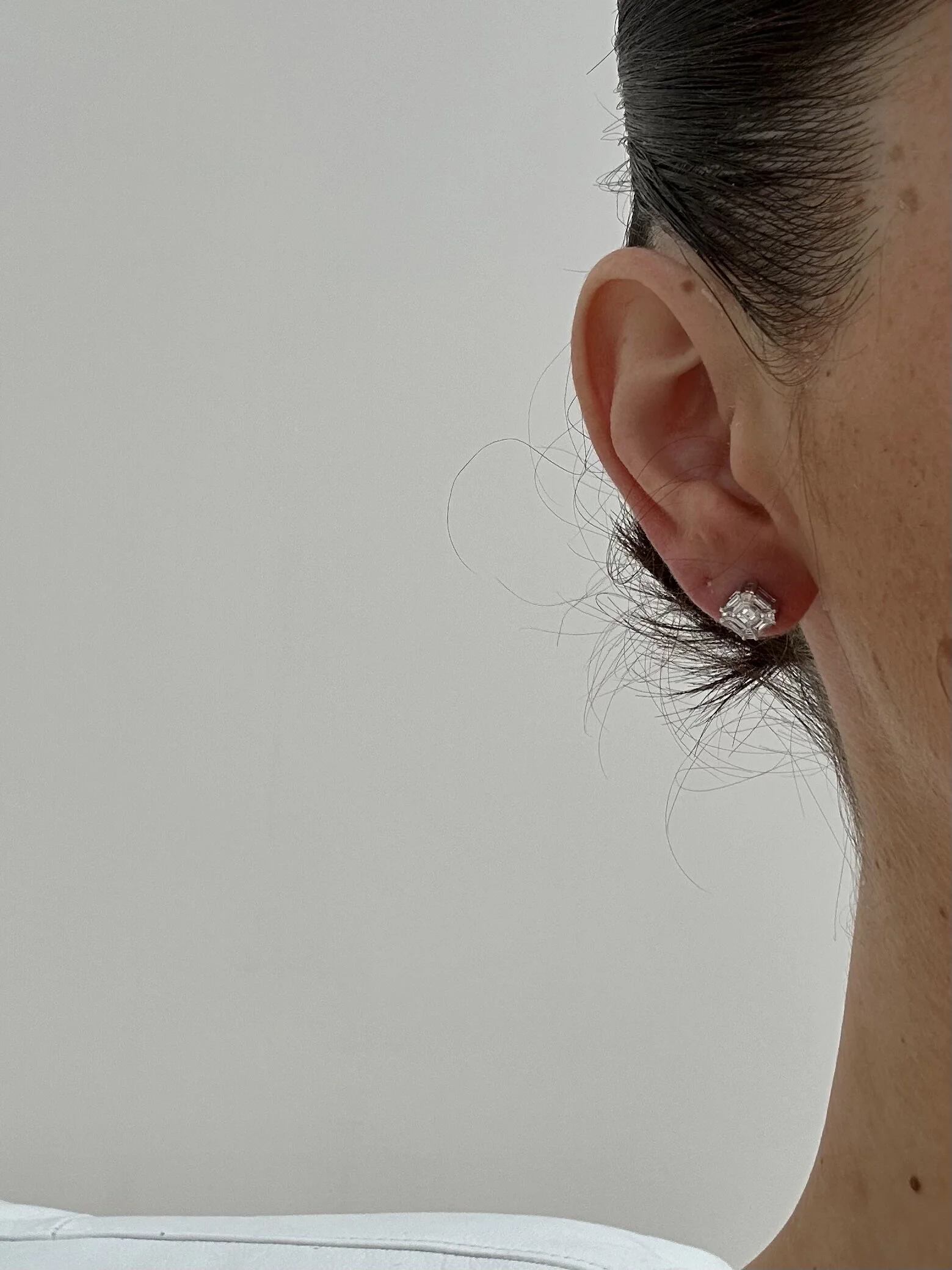 C7676E8A-3527-406D-B175-582118D9B4E7