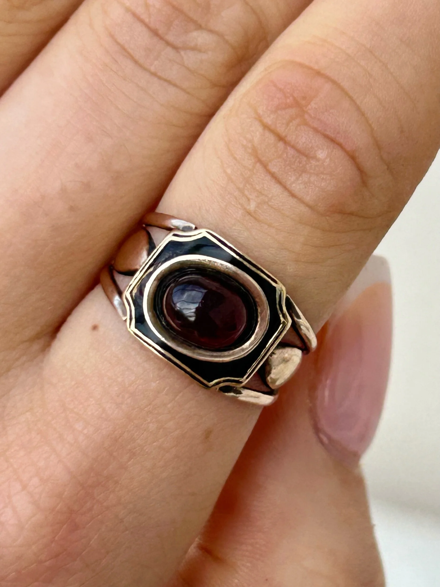 A28A3229-79AE-483D-9D4C-8BEA6A884532