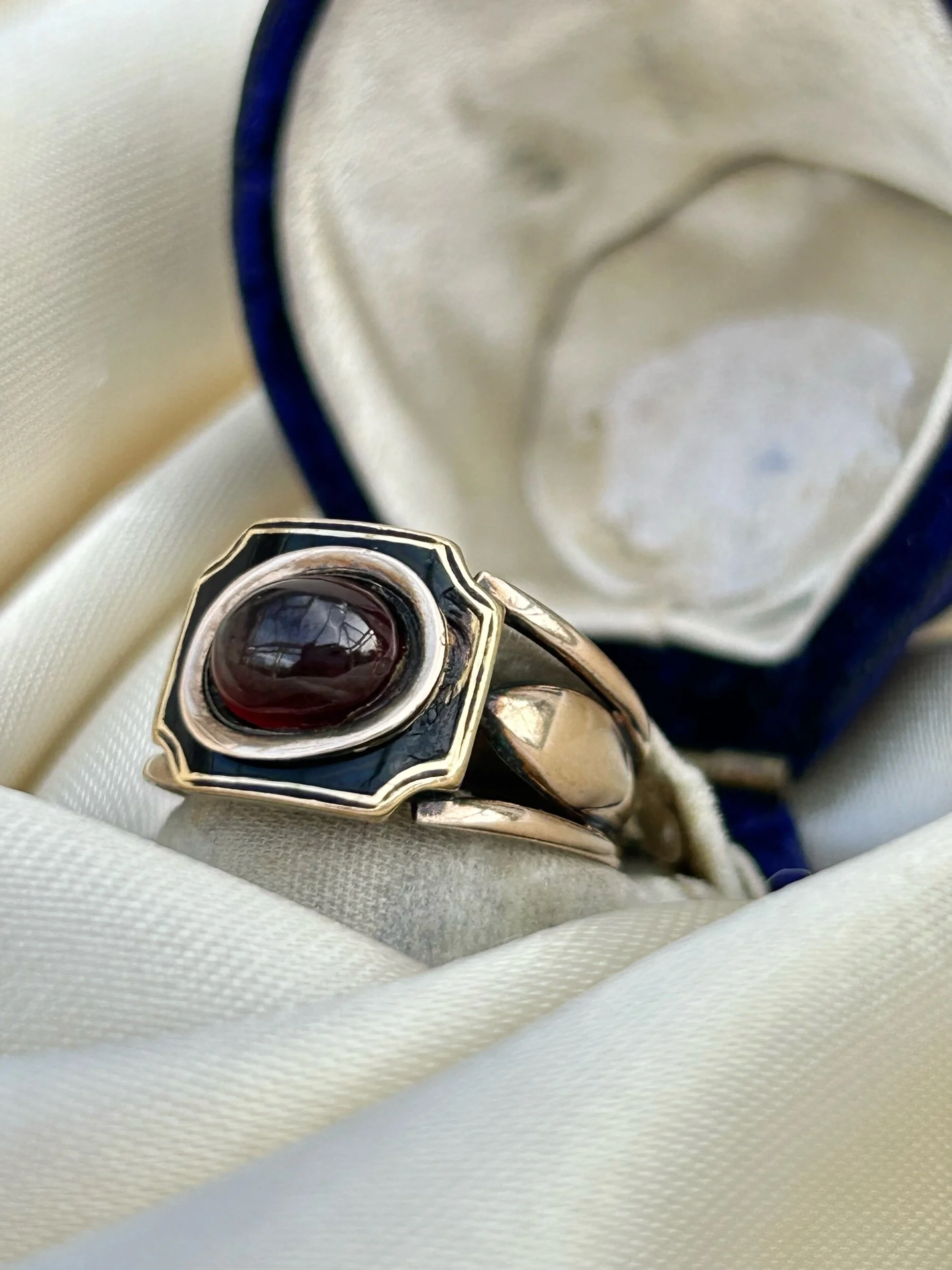 E279DECC-31C9-42B2-9A1E-36970B505E67