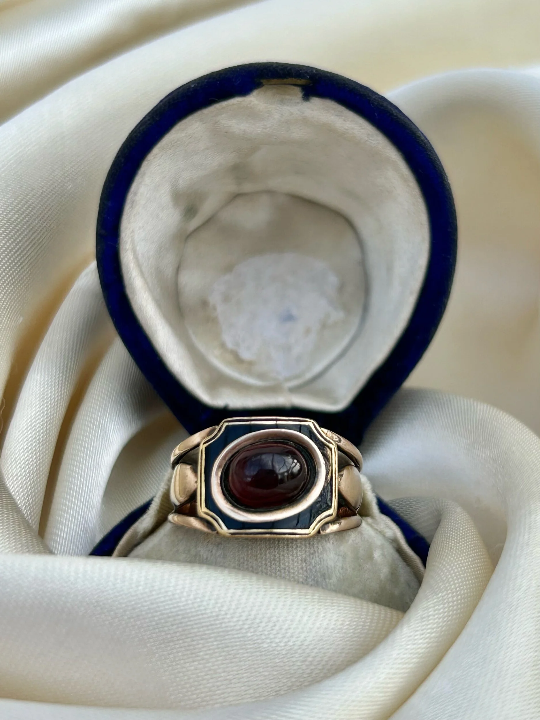 FE86A66C-E3D2-42CB-9538-D42C502CA607