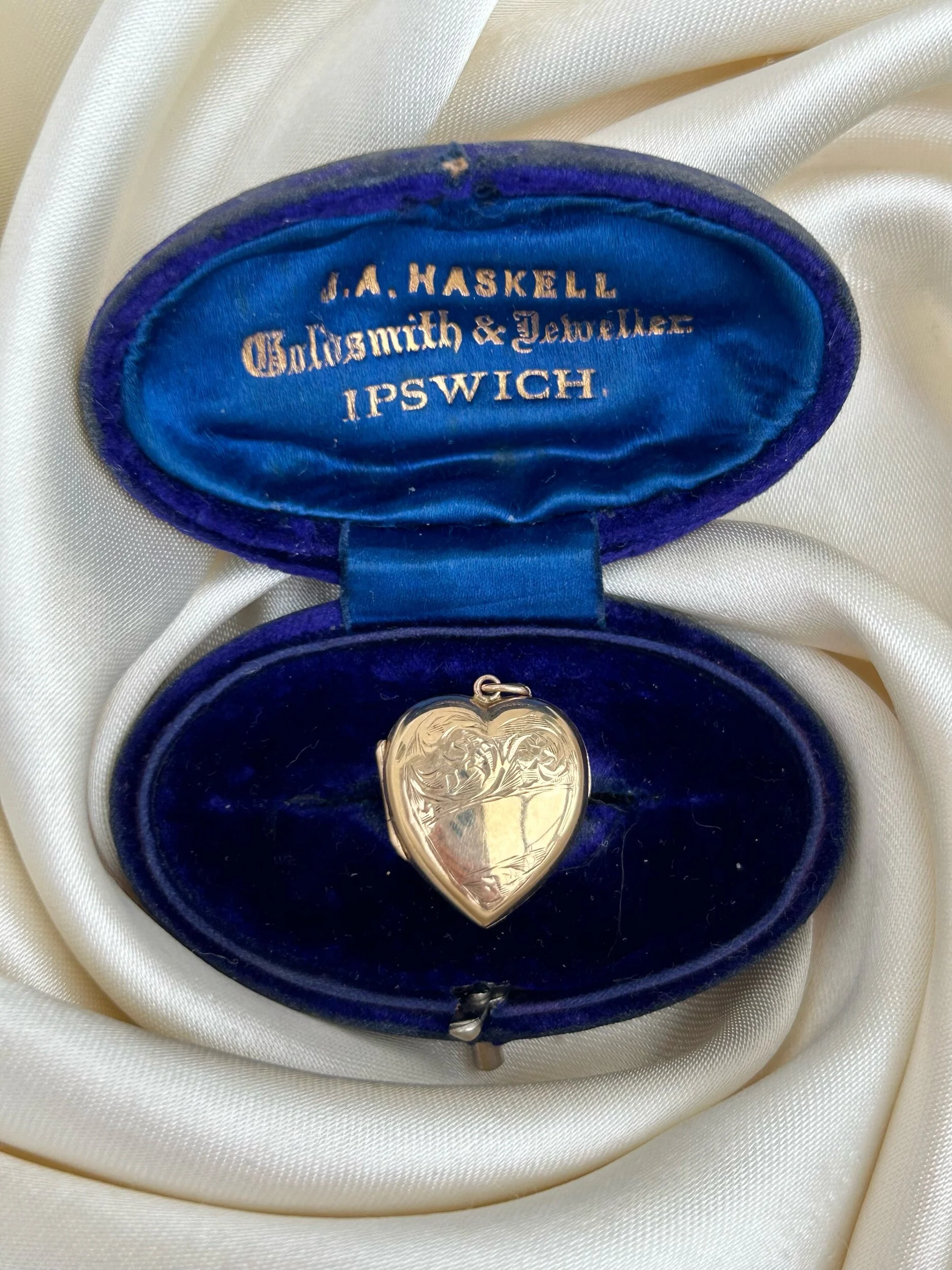 A1830B6B-6B36-4781-8AAC-58209050F991