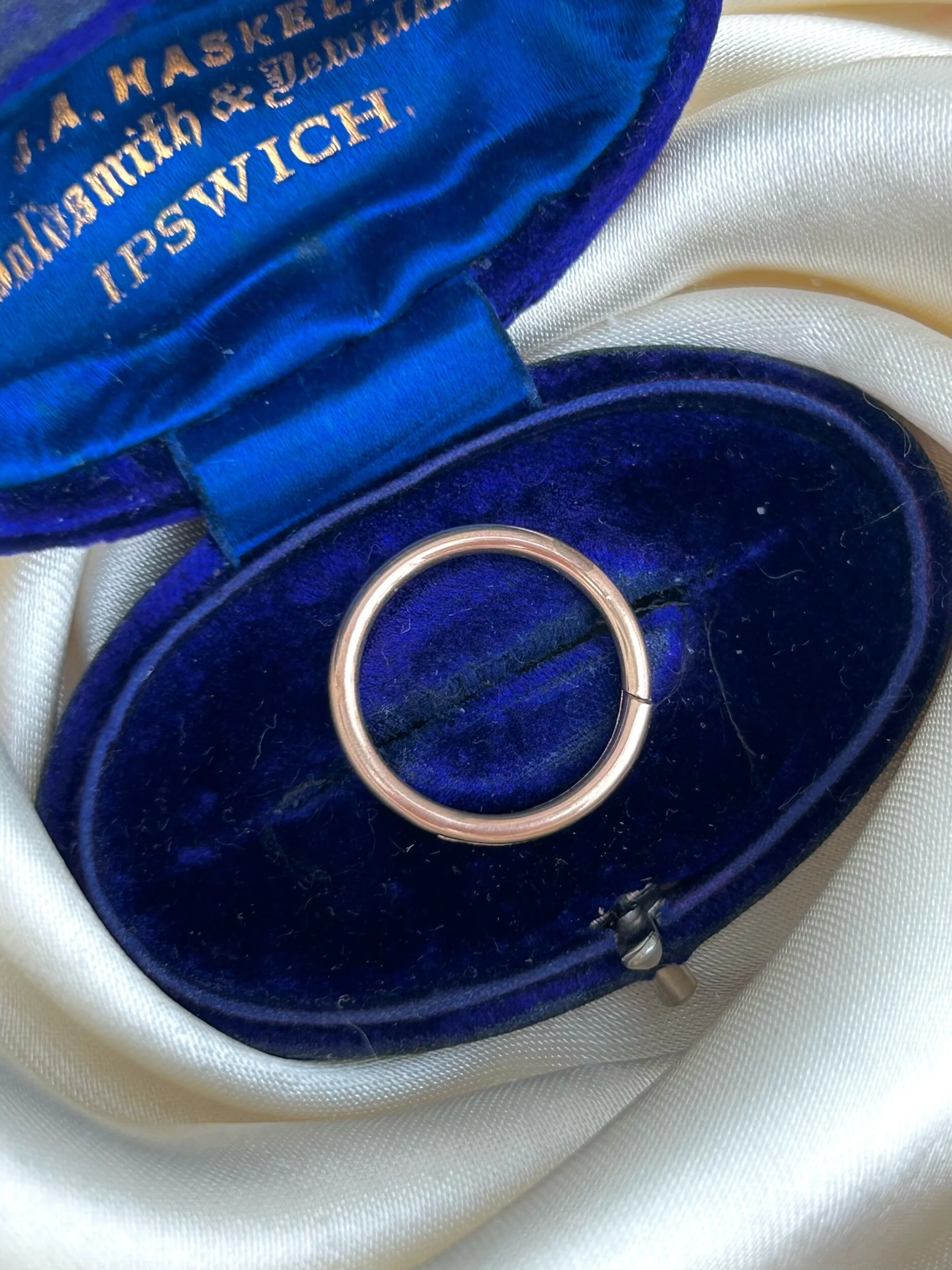 BB1469E0-71A9-4948-AA7B-F5F3E618936C