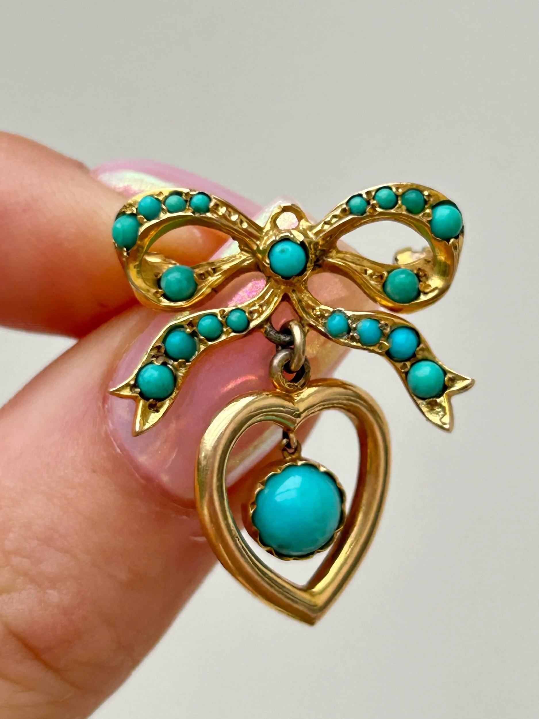 C2279806-A0CB-4BED-8D54-4403FED18EDF