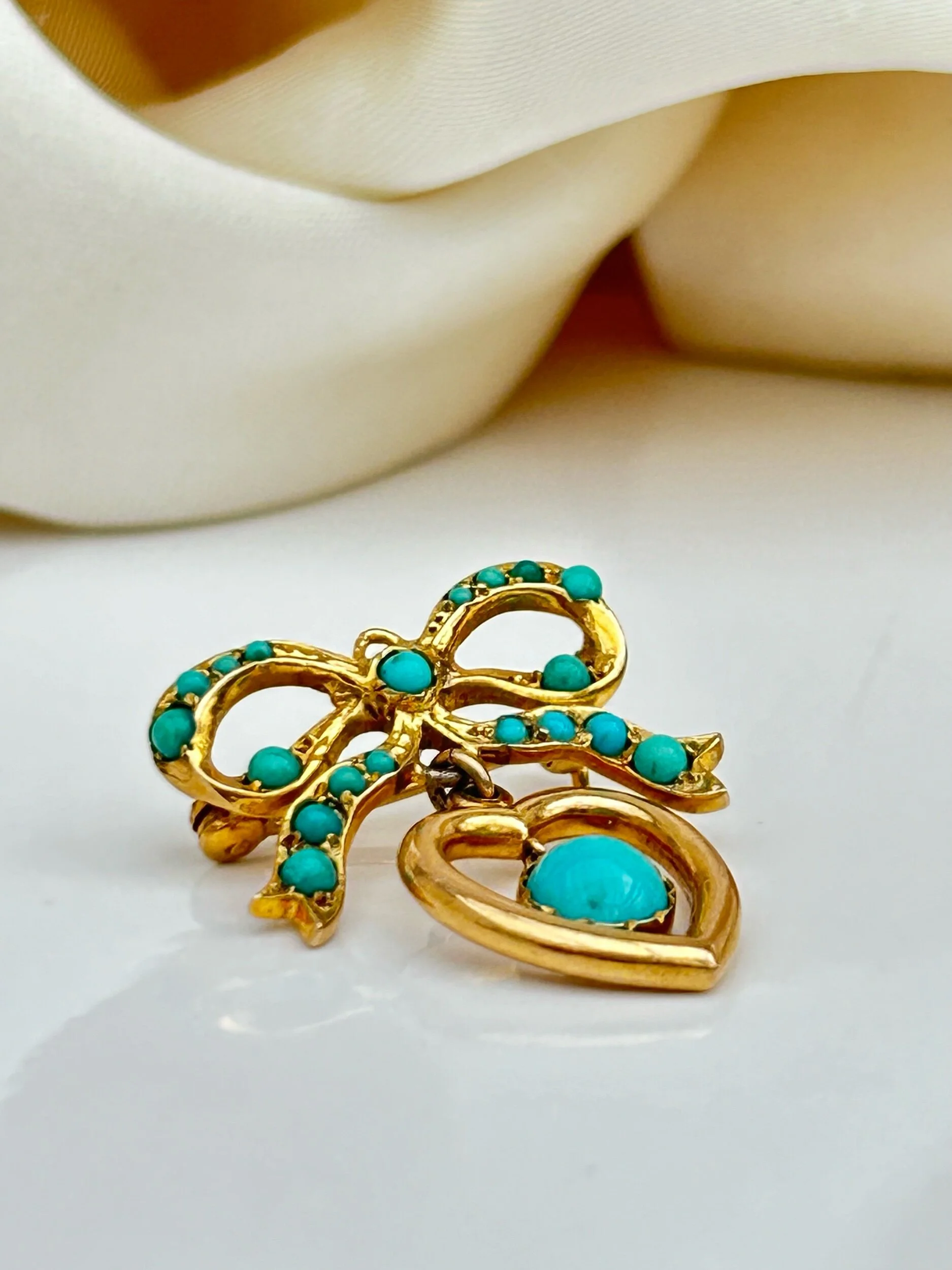 BAA1F681-83B4-4A6C-88C4-AC7C6B85852B