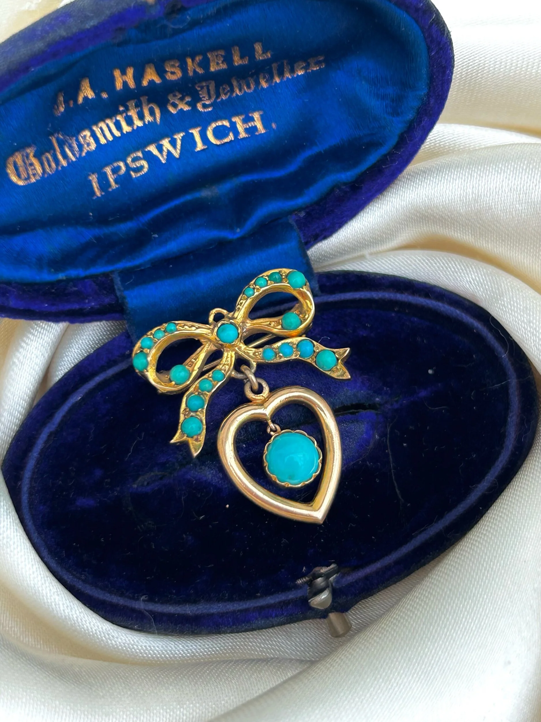 3324BFC7-A68A-4E43-980F-E5A25DBA200D