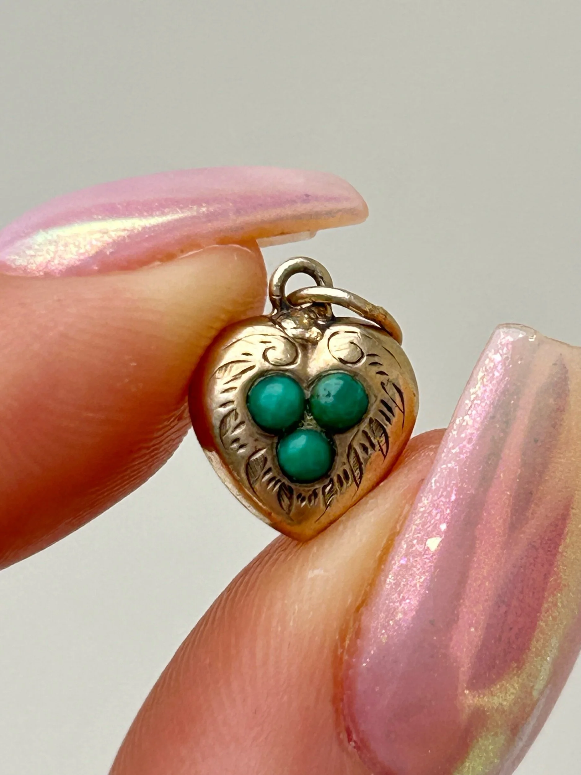 E67E9BF5-99D6-4321-921D-D10A7A0219AC