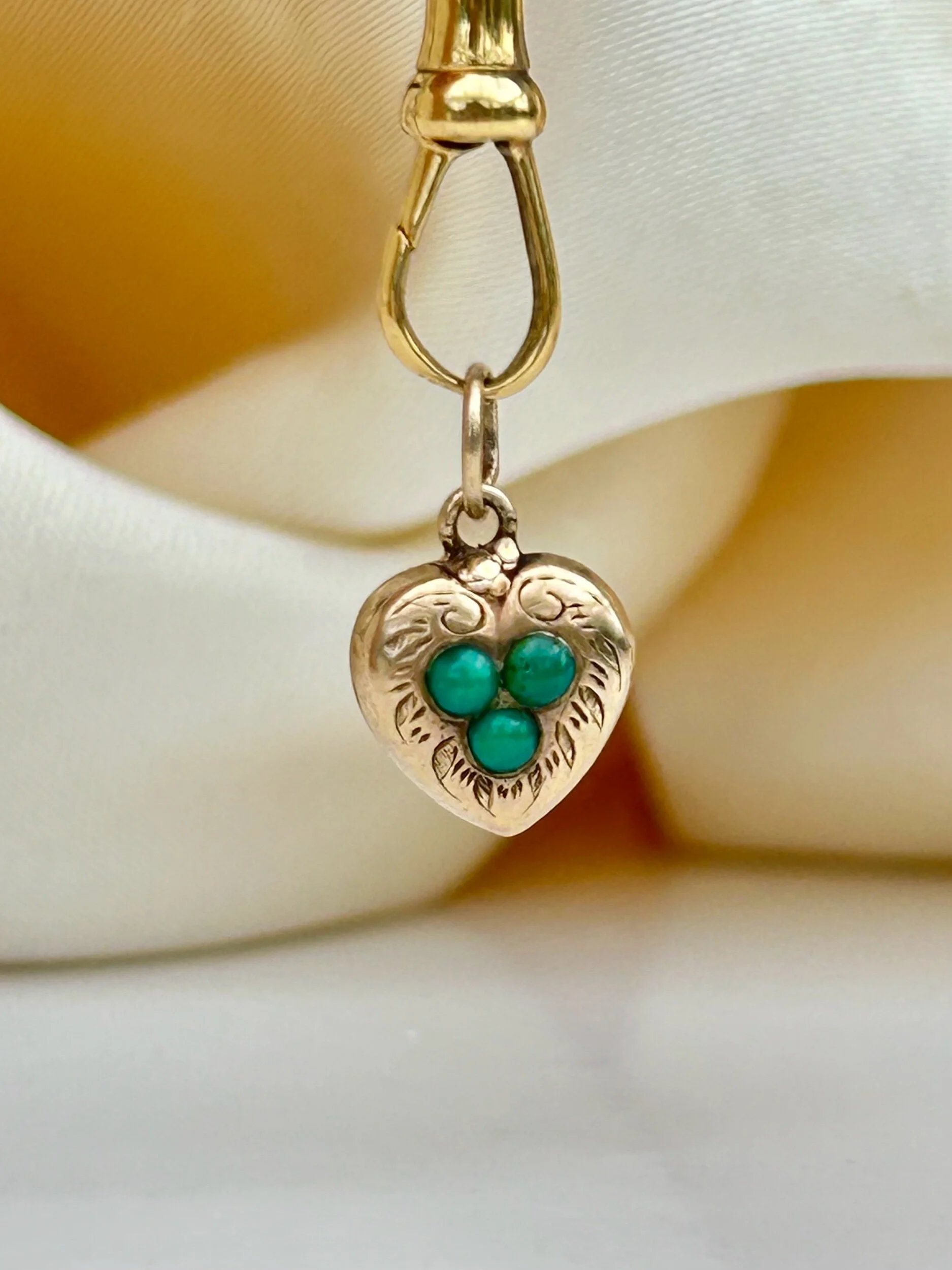 9D5015D5-2DD4-4C8C-8129-E1F59B2D34AA