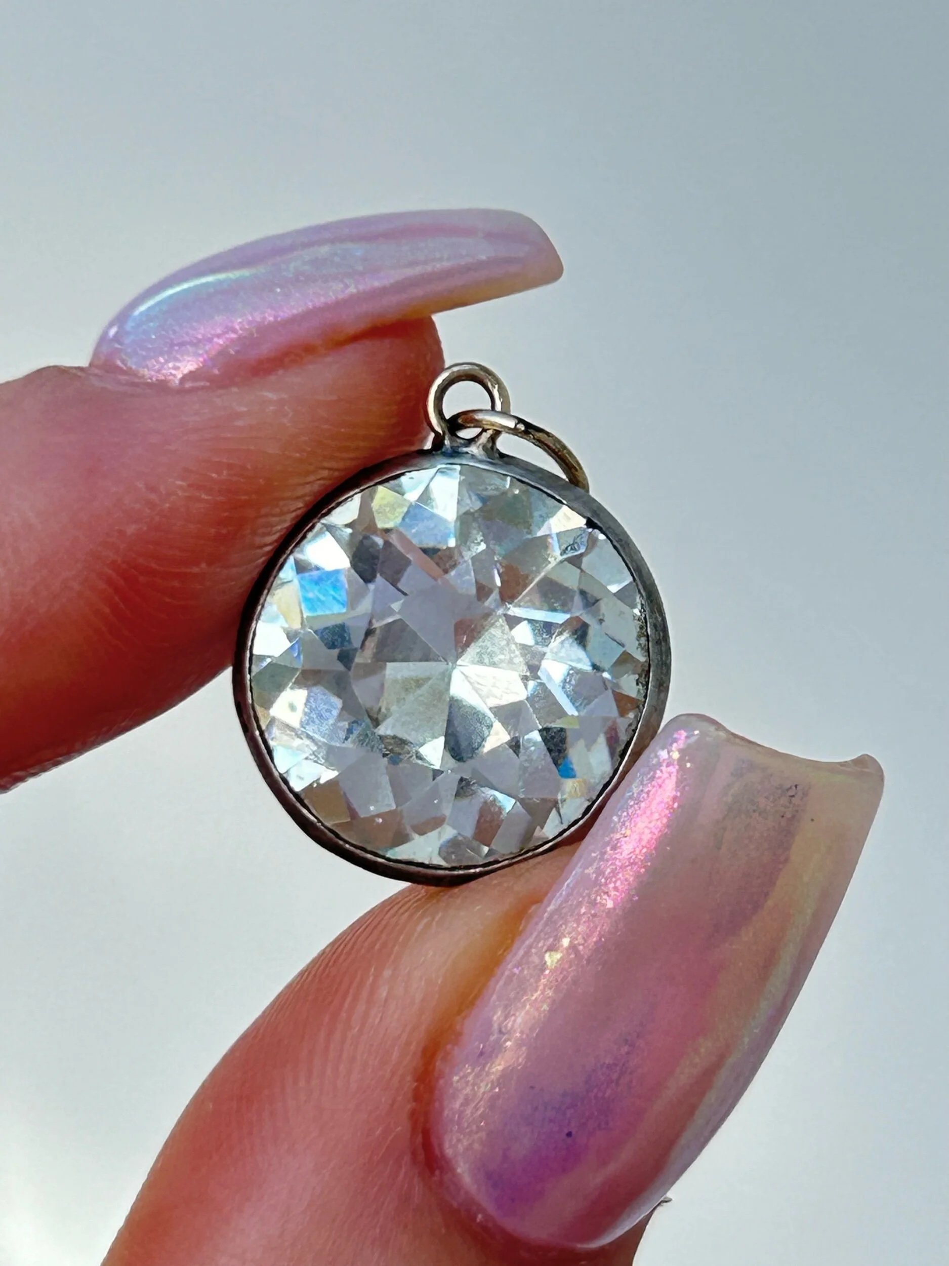 88B0F395-8EB5-4153-B259-87AAD25162BD