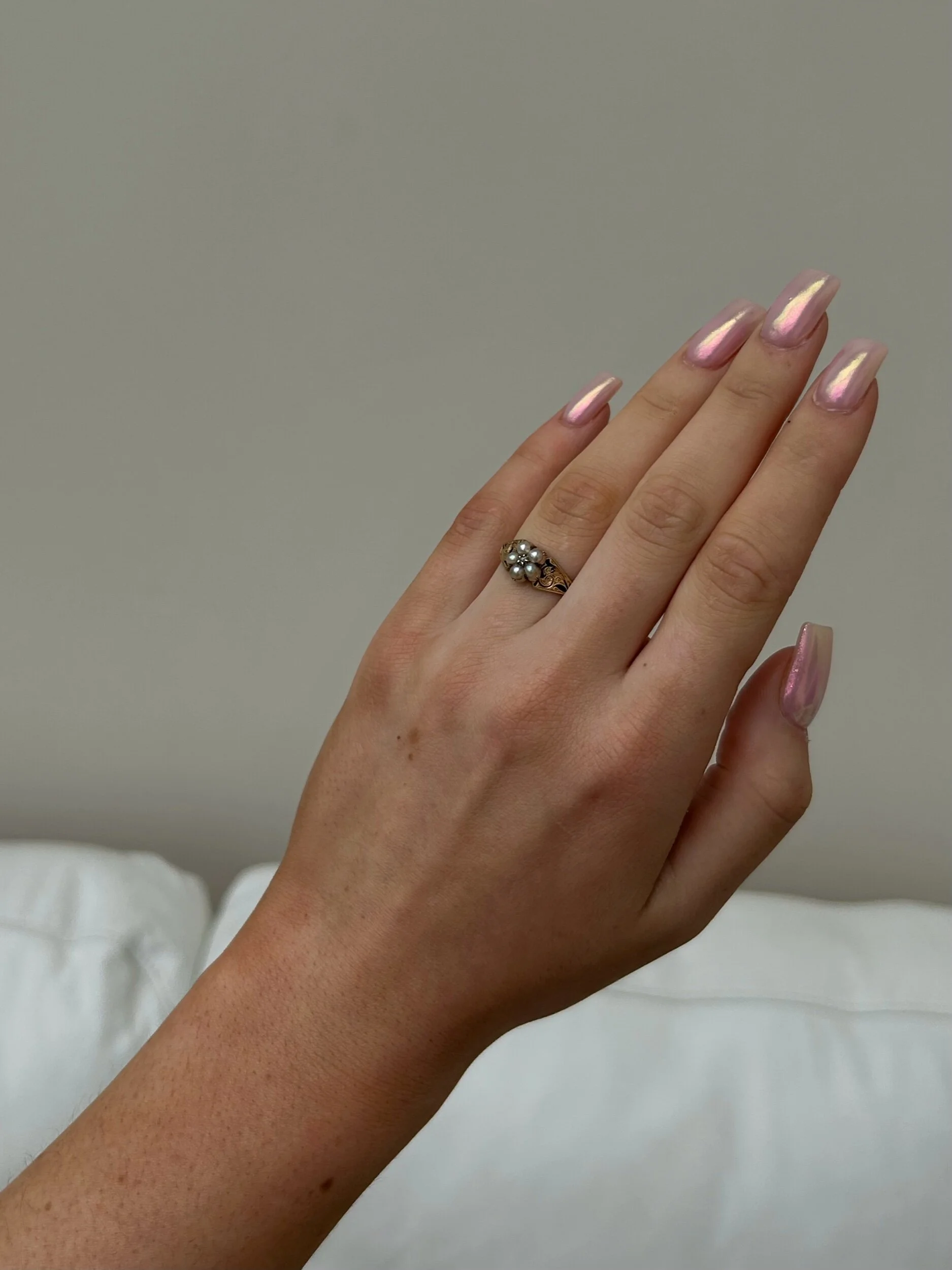 82F15837-5E2F-433C-8B1D-518D0F4D6664