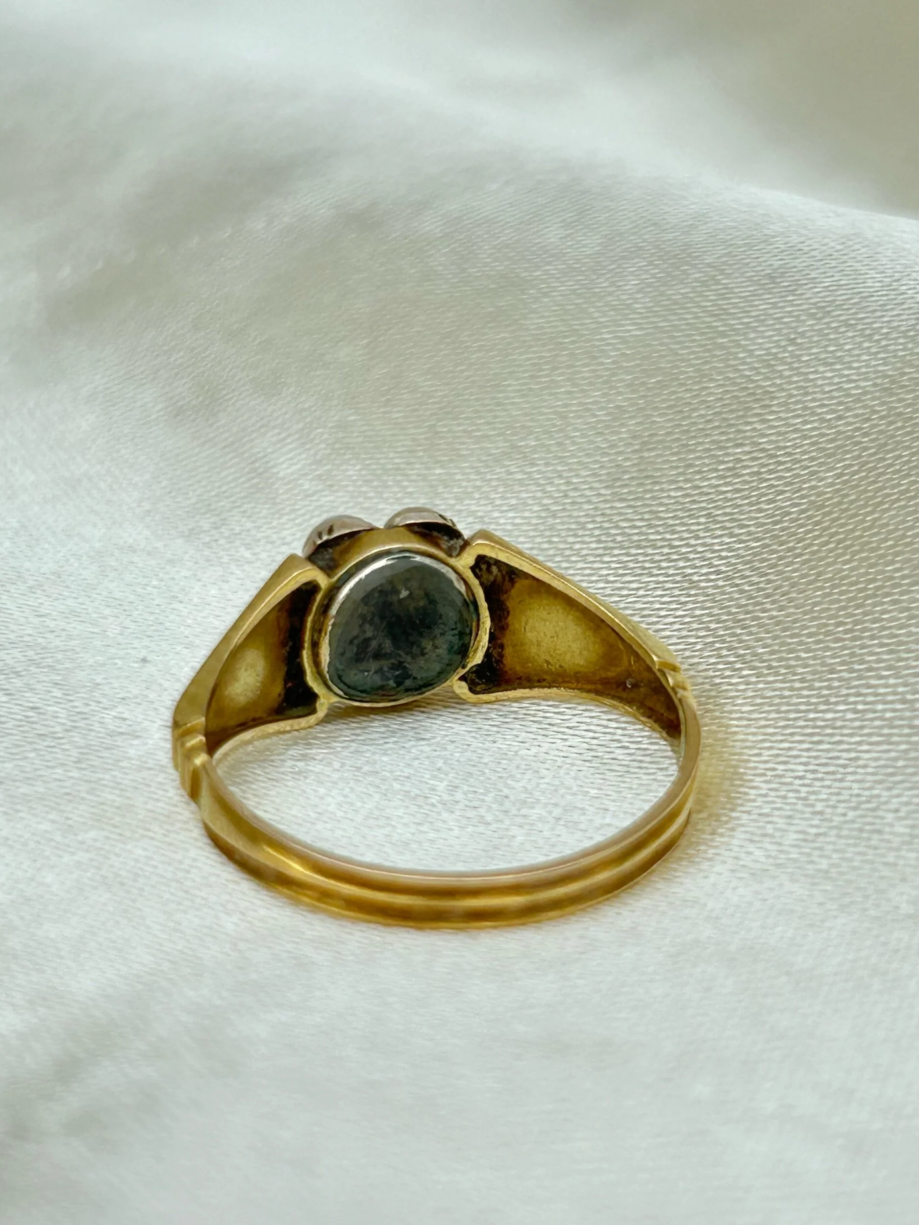 414C0380-18FA-423B-8FD6-2EC9BC9E7F21