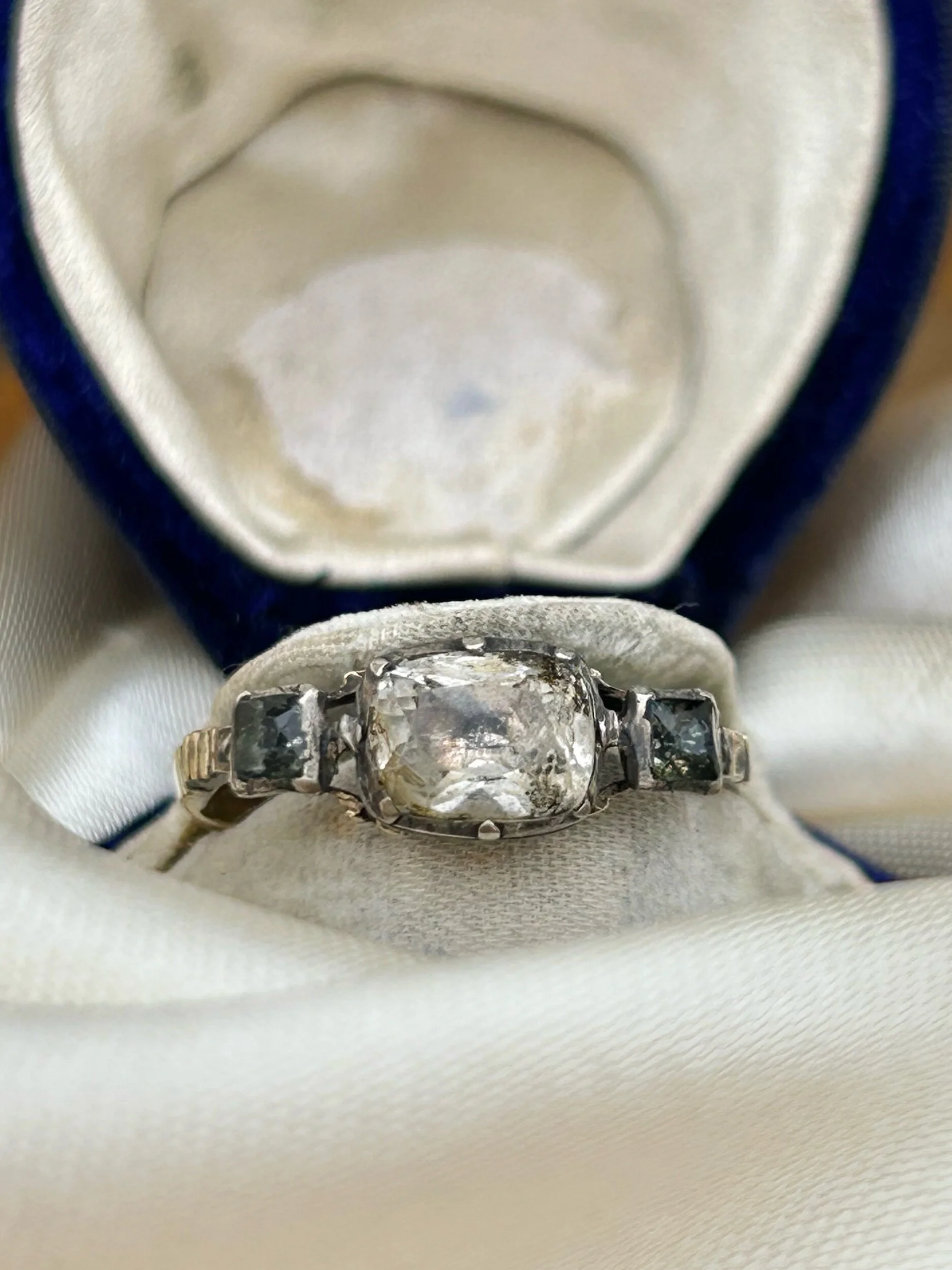 D16BCC54-70A1-41C7-B8B1-5940BA86683E