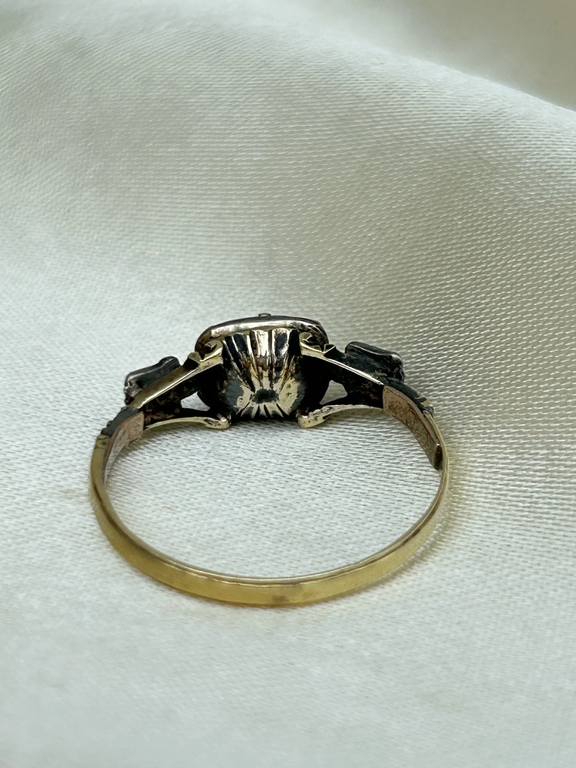 8A122178-C437-4BDC-8B3C-2EE04B7C7271