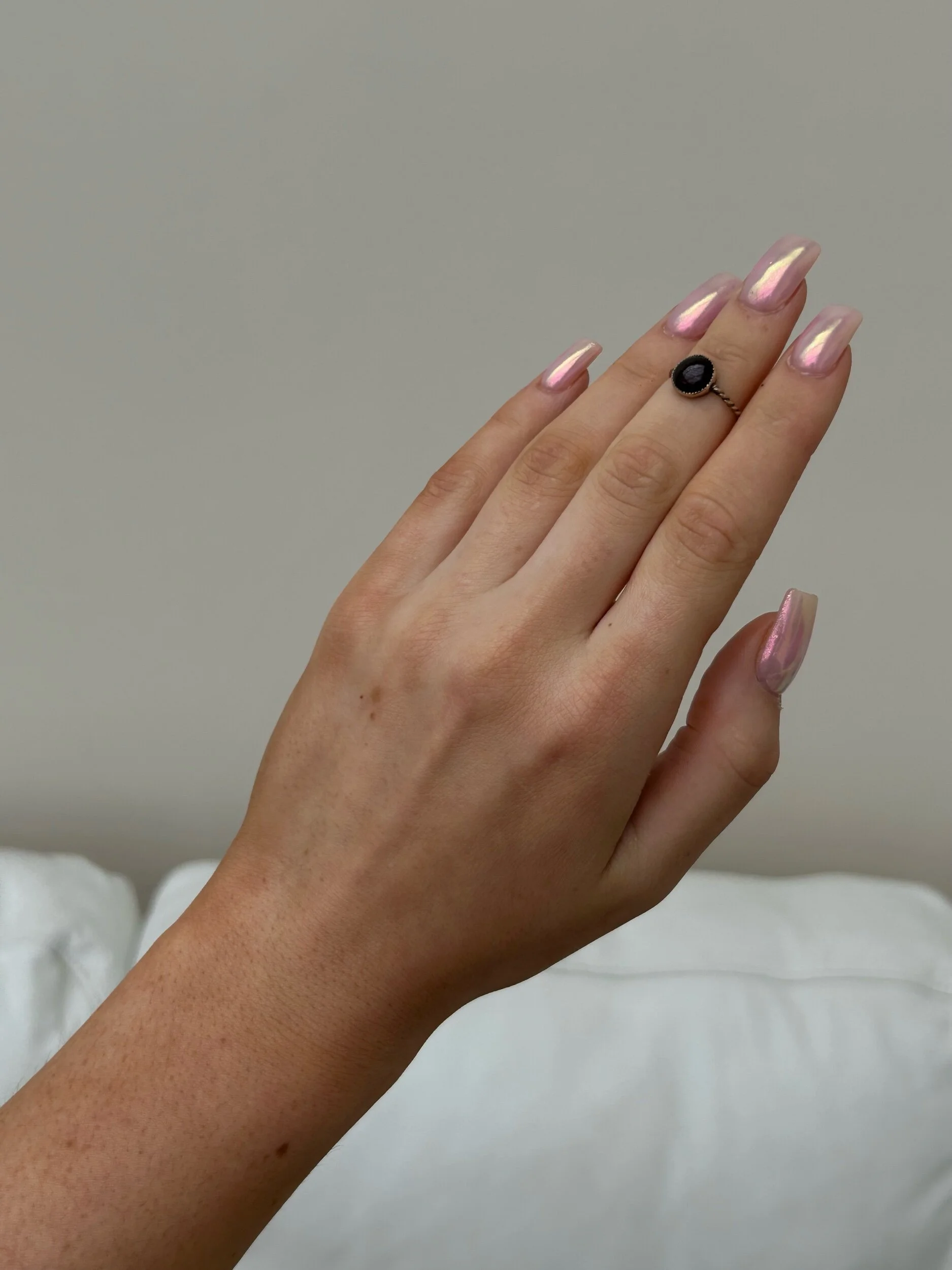 52EB9656-3276-4A1A-BDD6-BF4CB1B9A5D0