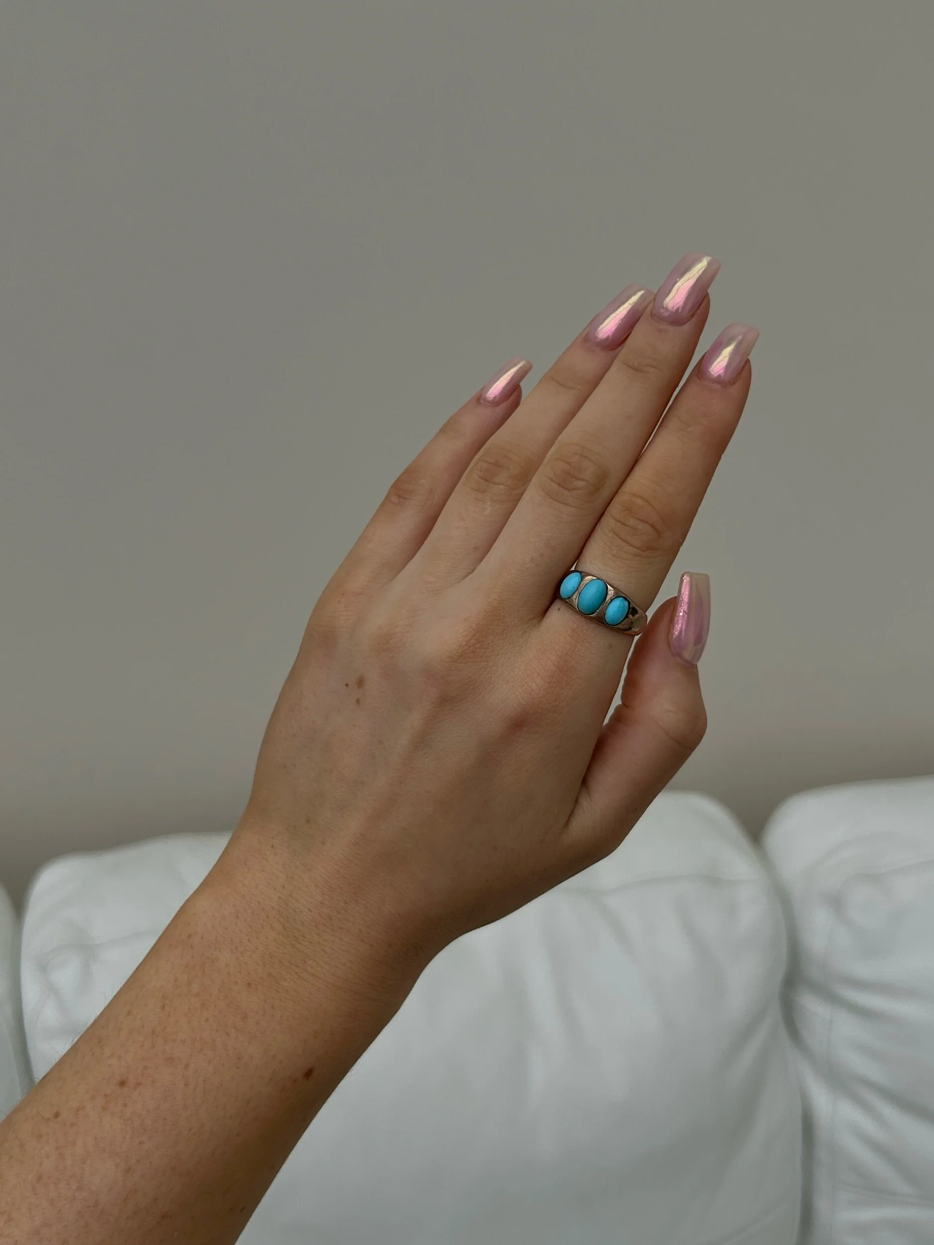 908B77A4-3ACF-4A27-8E46-BF8C424637A3