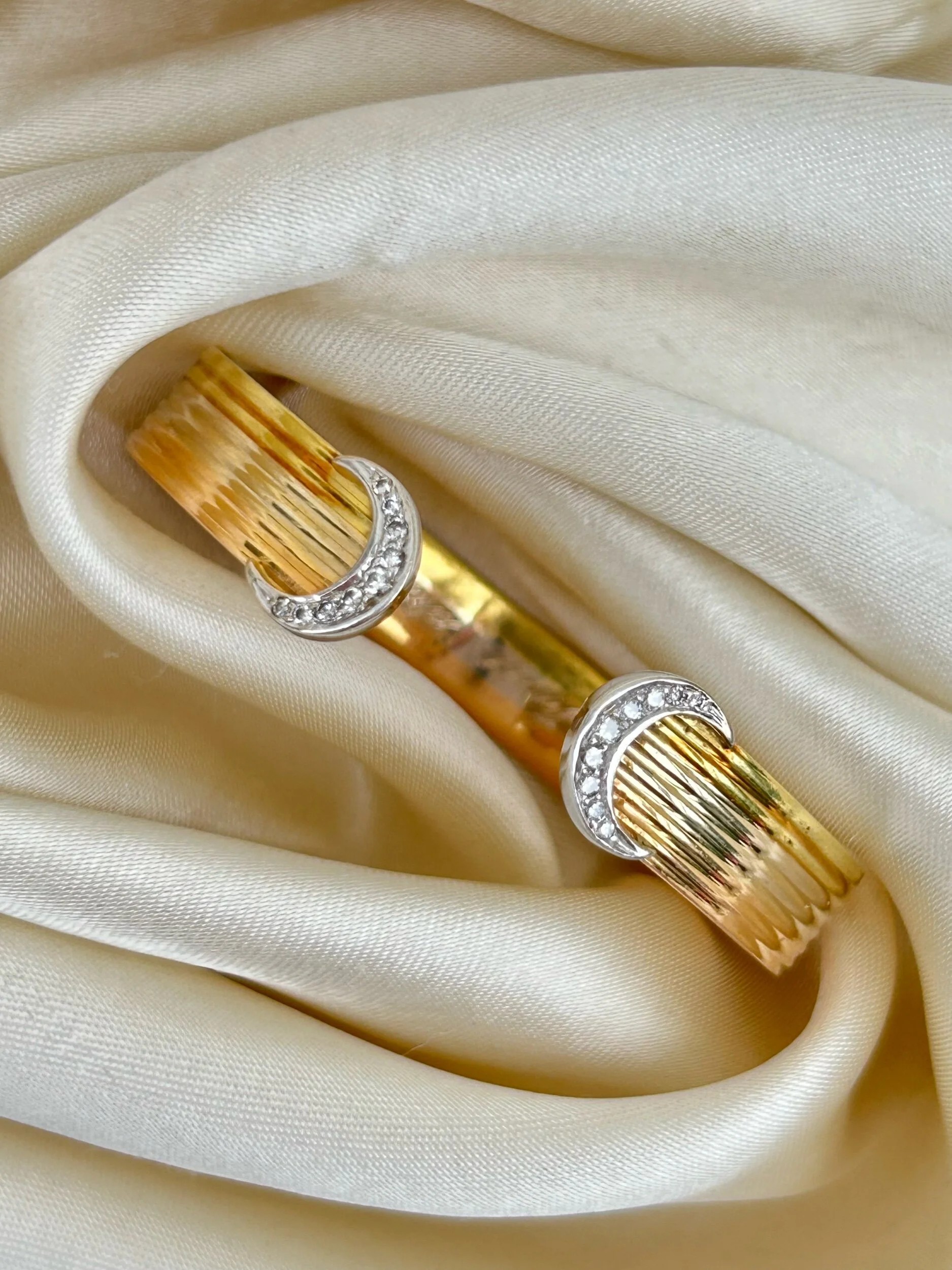 73F674EA-9AE3-4A5E-8CBF-9C59F173E66D