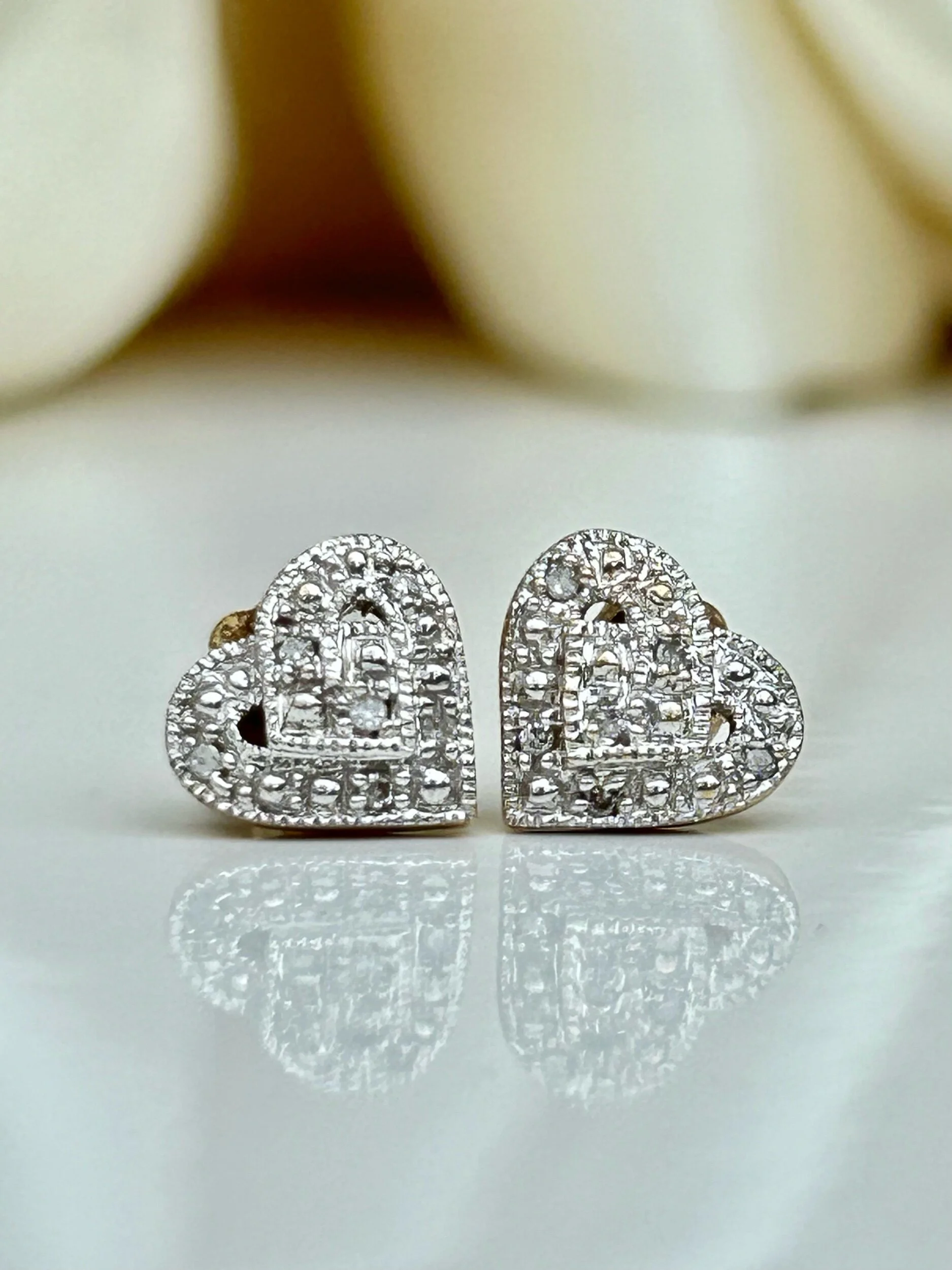 FFBD2502-38C1-441D-B61A-7EFA66219772