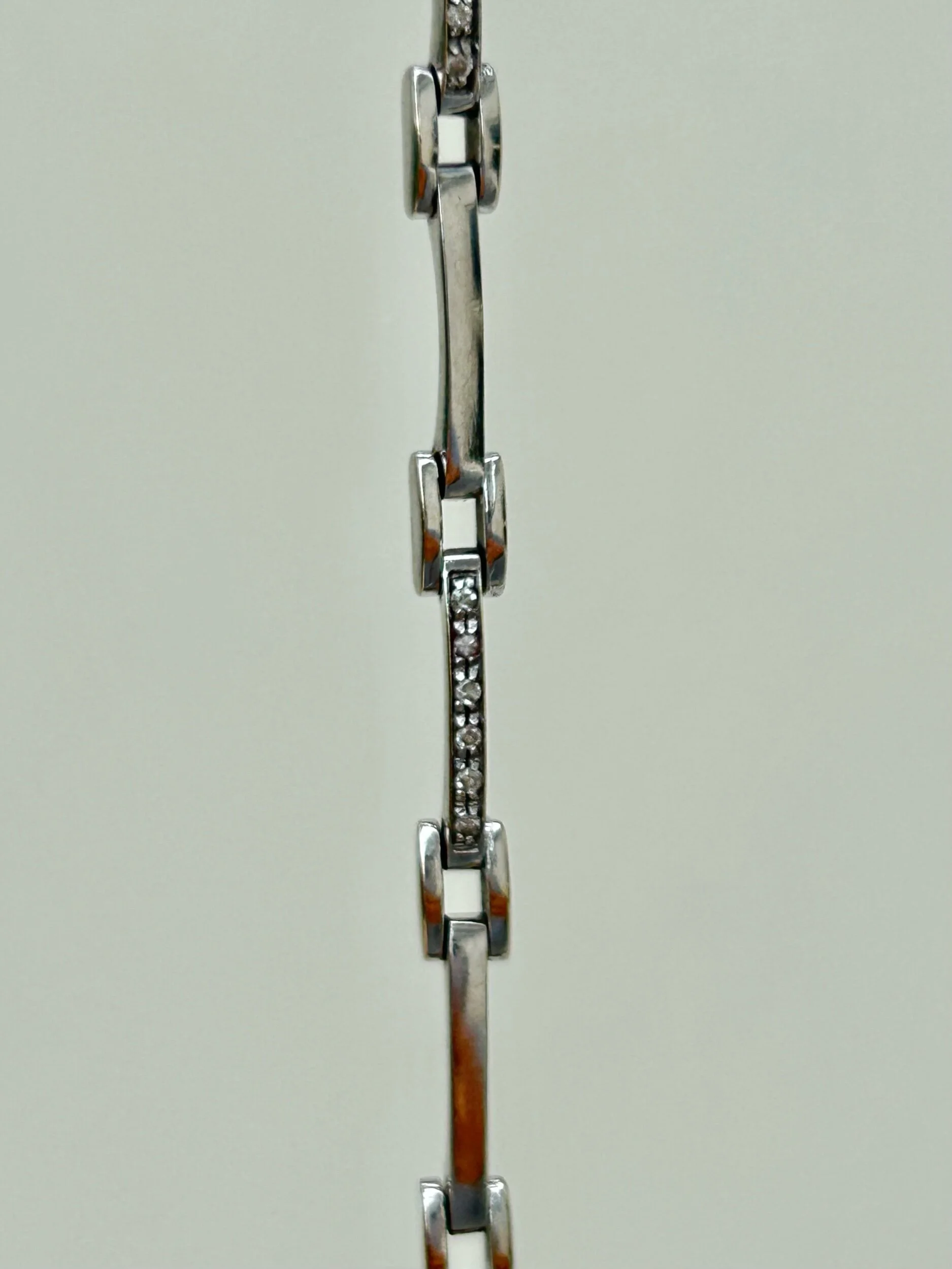 D0FF19CC-46E7-4231-8C19-D2C2BE8AD724