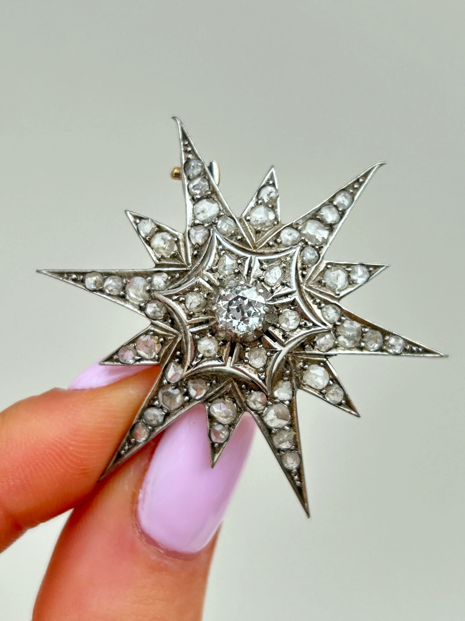 36D360EB-2201-49F5-B937-66A4690D0EC6