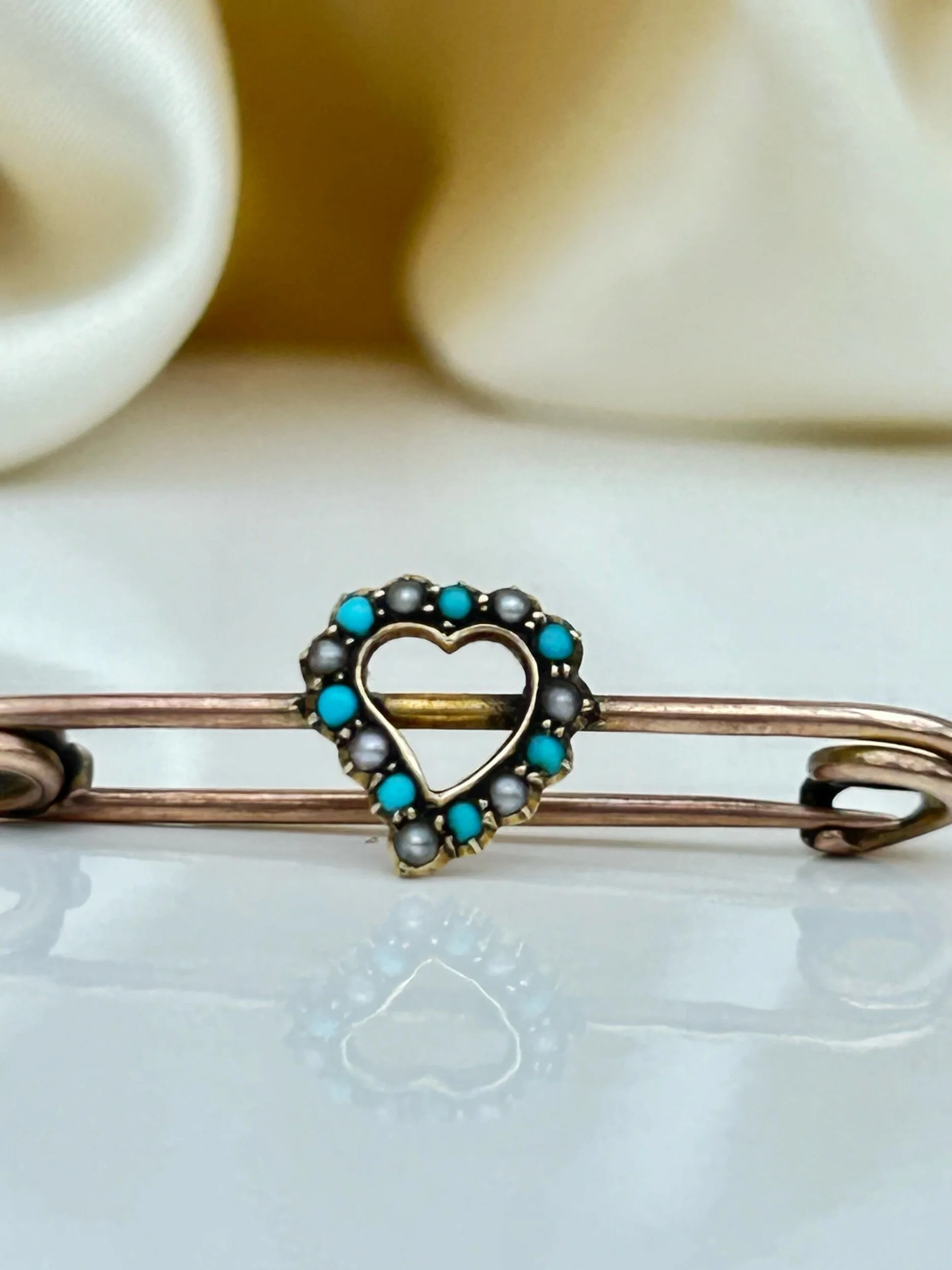 2194308F-4C6C-47A9-B7DA-416BFE8C26EA