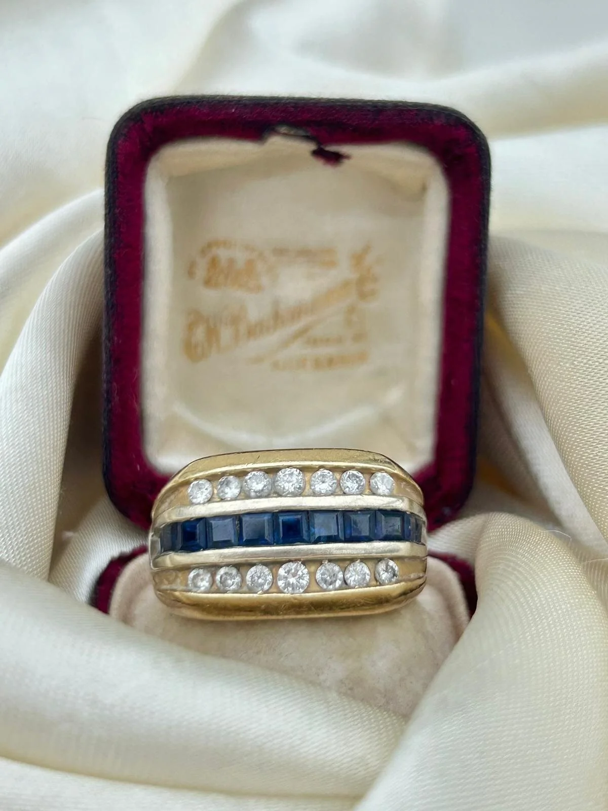 AAE805AC-6D76-4E0A-B9D9-3BC4ED95A536