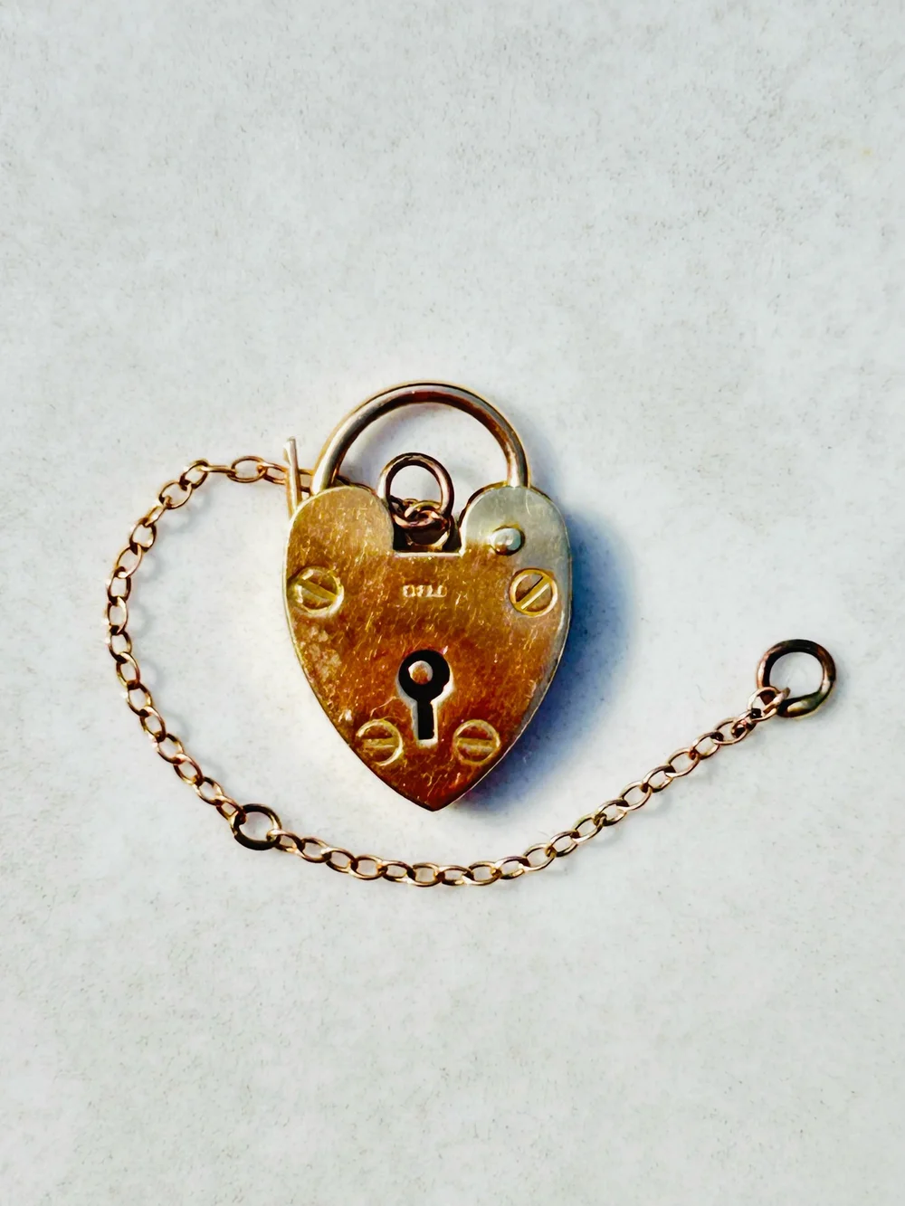 Vintage 9ct Gold Opening Heart Padlock with Safety Chain — Gembank1973