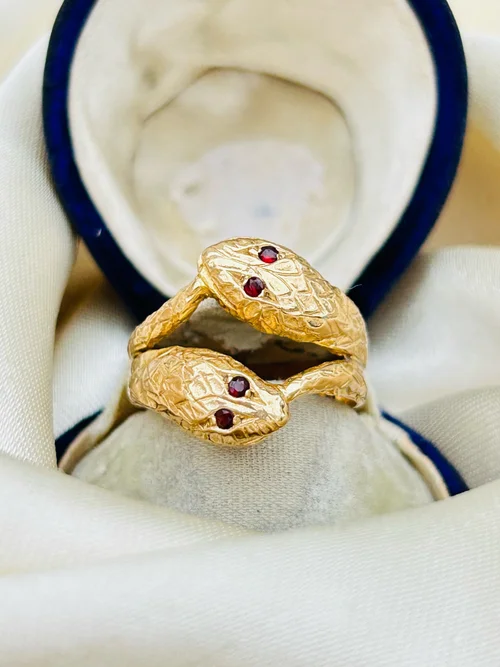 アクセサリー vintage 9ct gold double head snake ring Vintage Double Headed Serpent Sapphire & Diamond Snake Ring