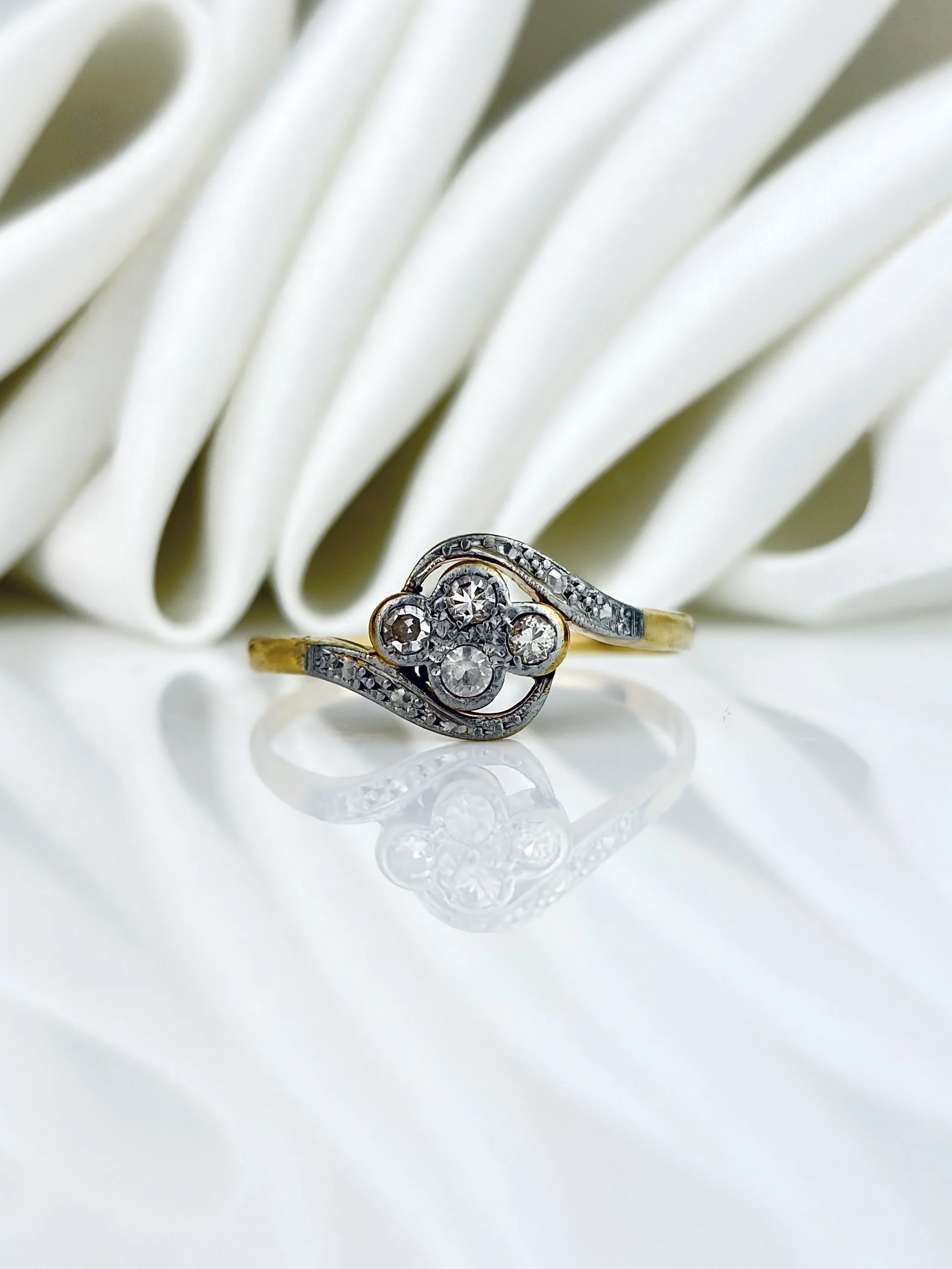 https://www.gembank1973.com/rings-diamonds