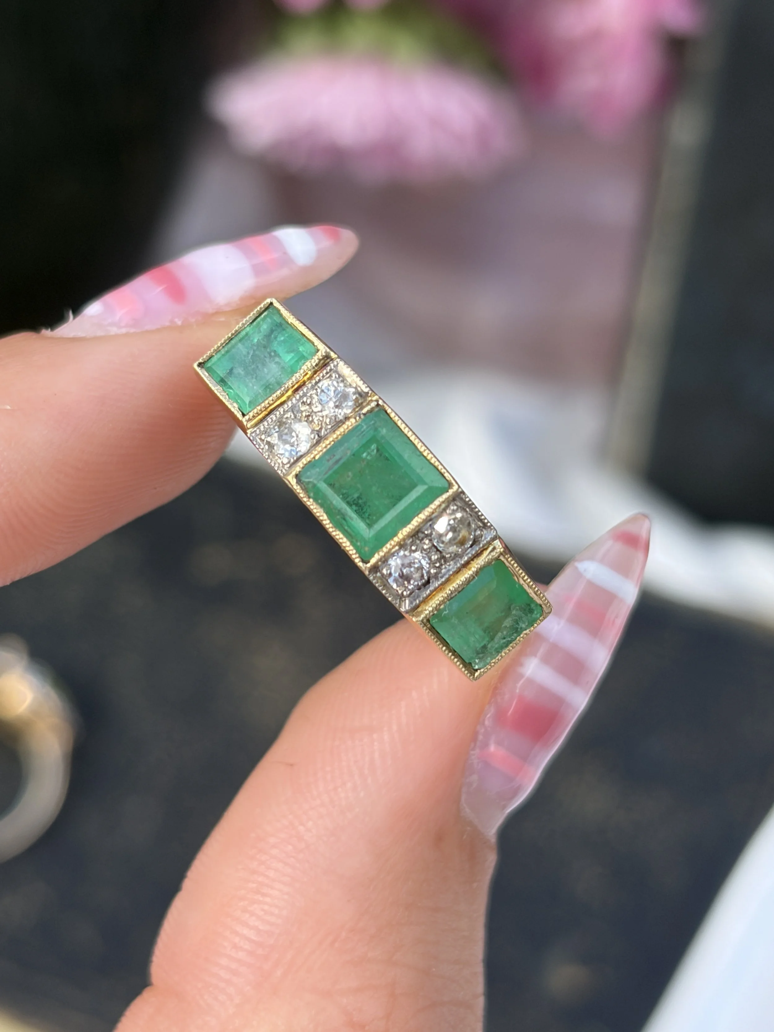 https://www.gembank1973.com/rings-greens