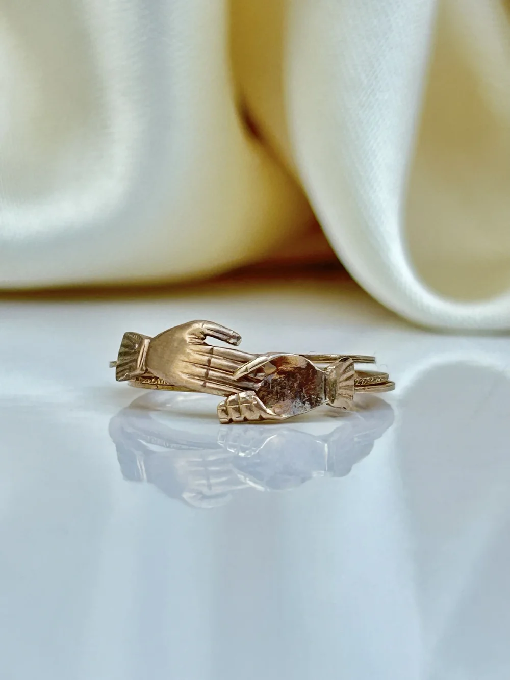 Fede Gimmel Ring Fede Ring Gold Antique Victorian Yellow Gold Fede