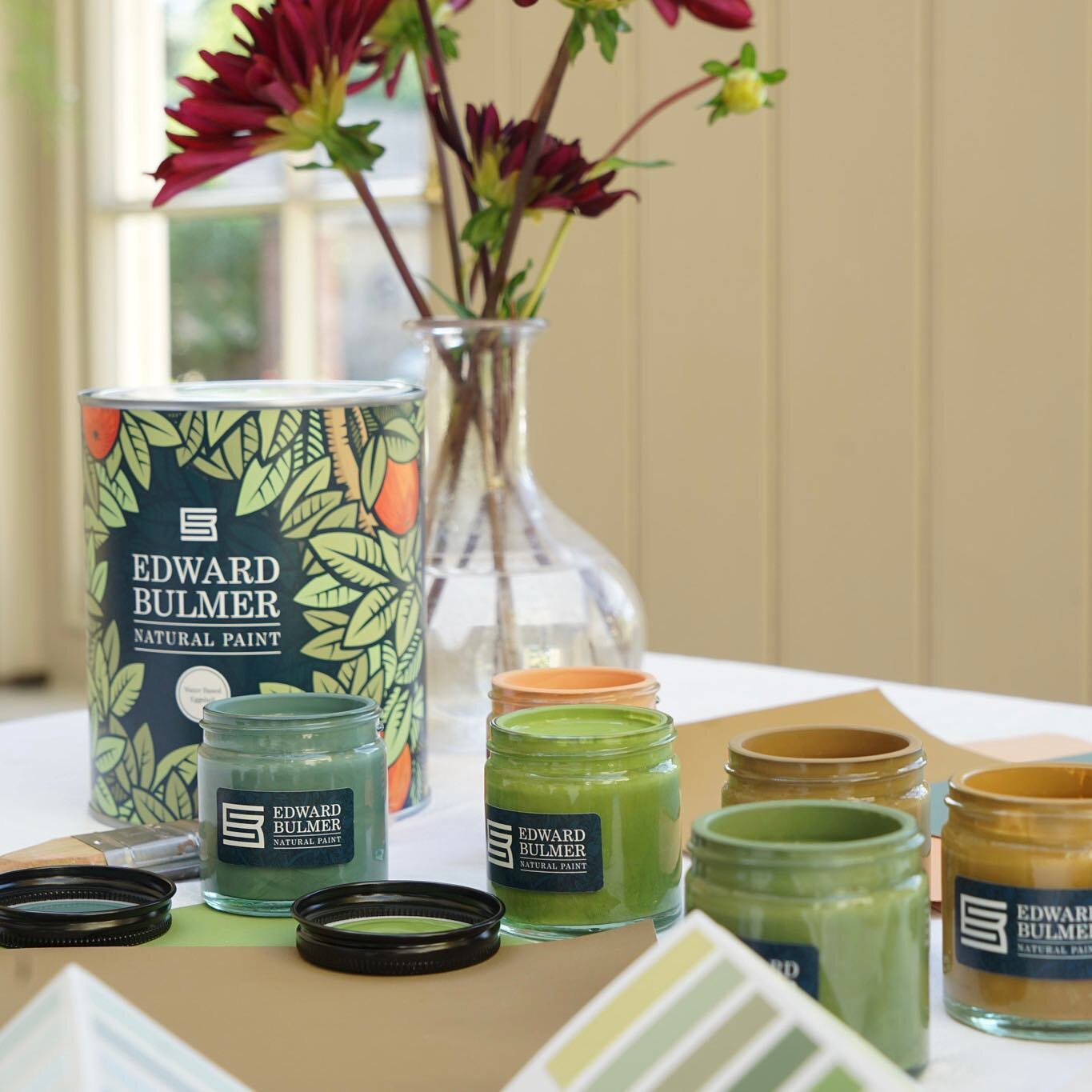 NEWS FLASH!

Edward Bulmer has added seven pigment rich colours to his natural paint collection. 

The colours include two new terracotta tones, a tobacco brown along with a richer deep brown, a vivid grass green, a darker fine green and the deepest 