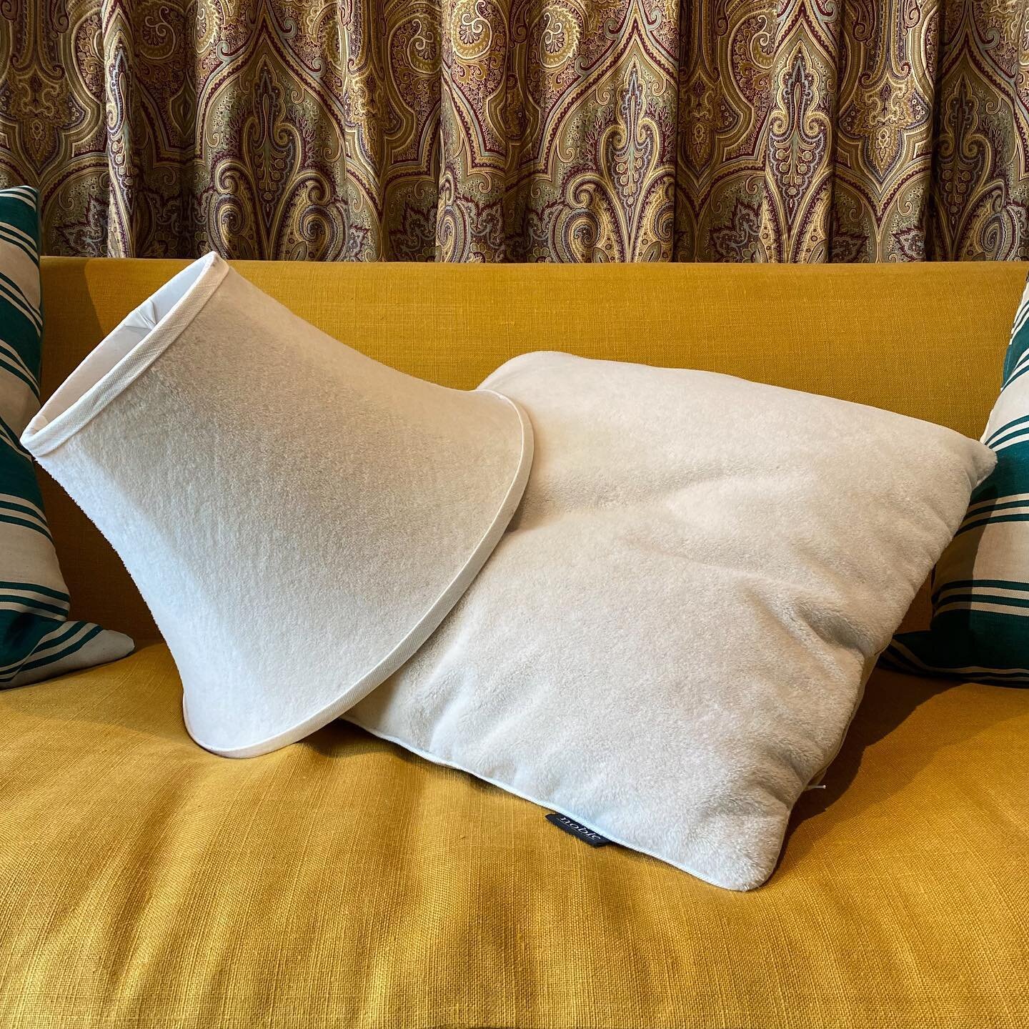 A 14&rdquo; tailored lampshade and a 20&rdquo; scatter cushion finished in Rose Uniacke alpaca cotton velvet. 

Our in-house lampshades and cushions are made using fabric remnants wherever possible in an effort to save them from landfill. 

At Noble 