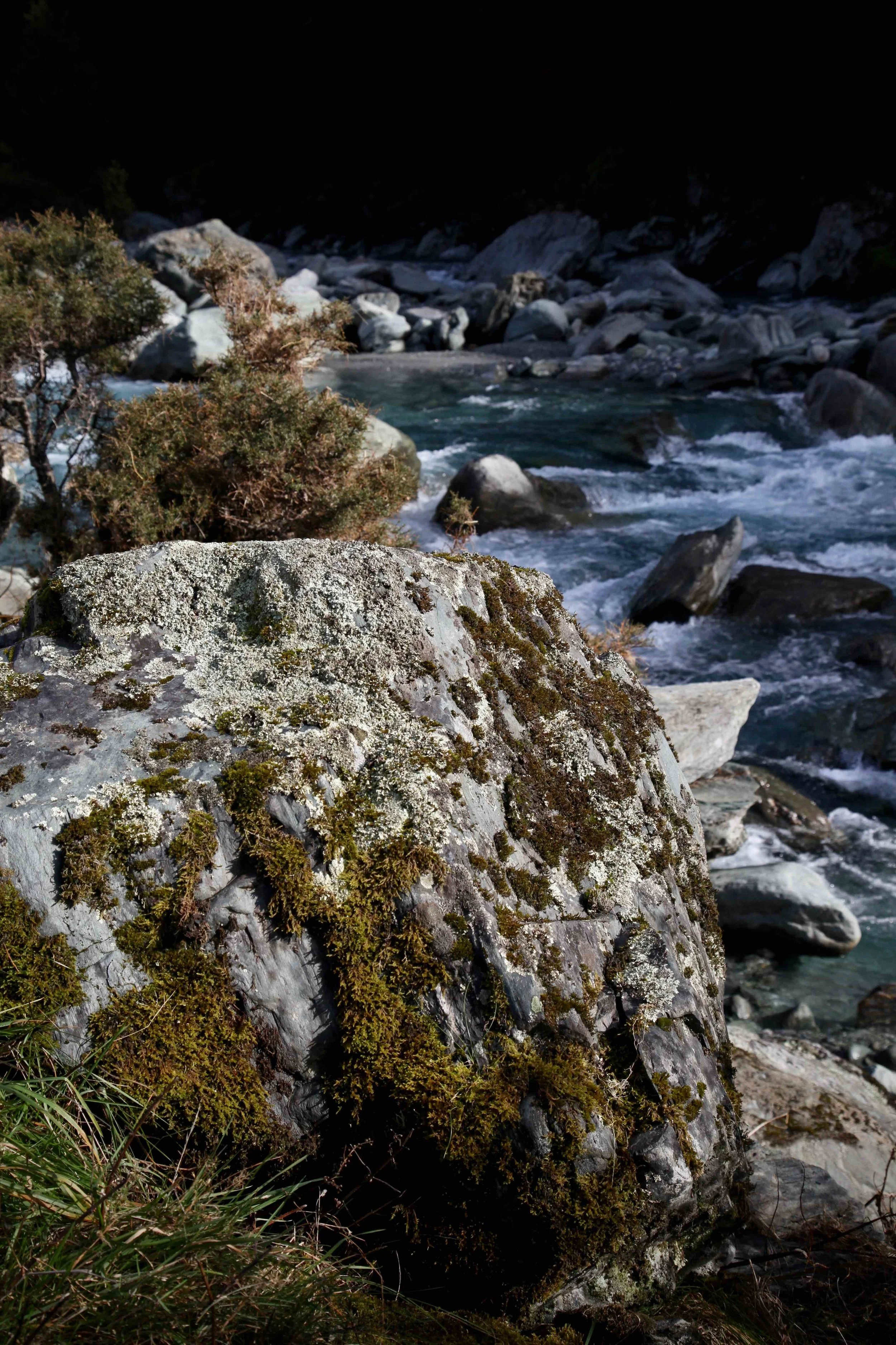 rob-roy-glacier-river.jpg
