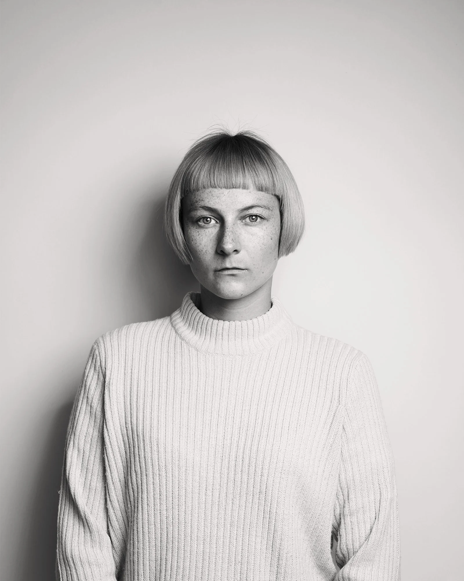 Jolene. Portrait in studio. Gabriela Silveira Photography. @gabiesilveira