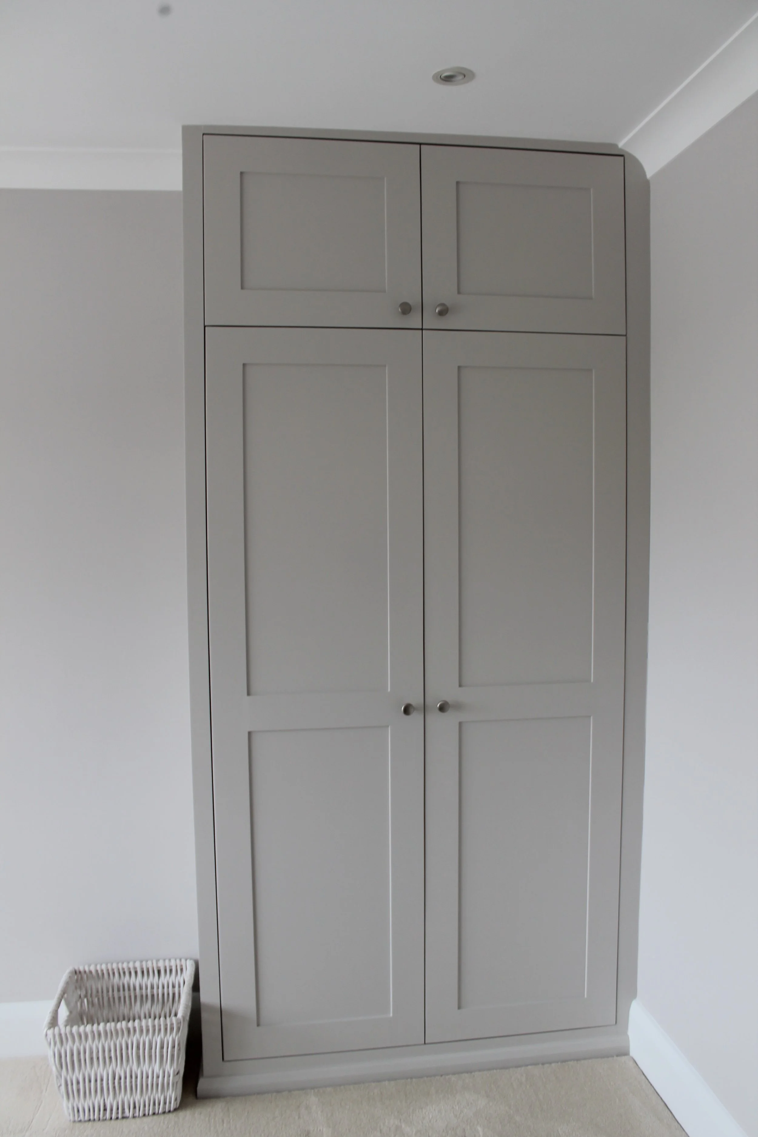 Shaker Style Wardrobe
